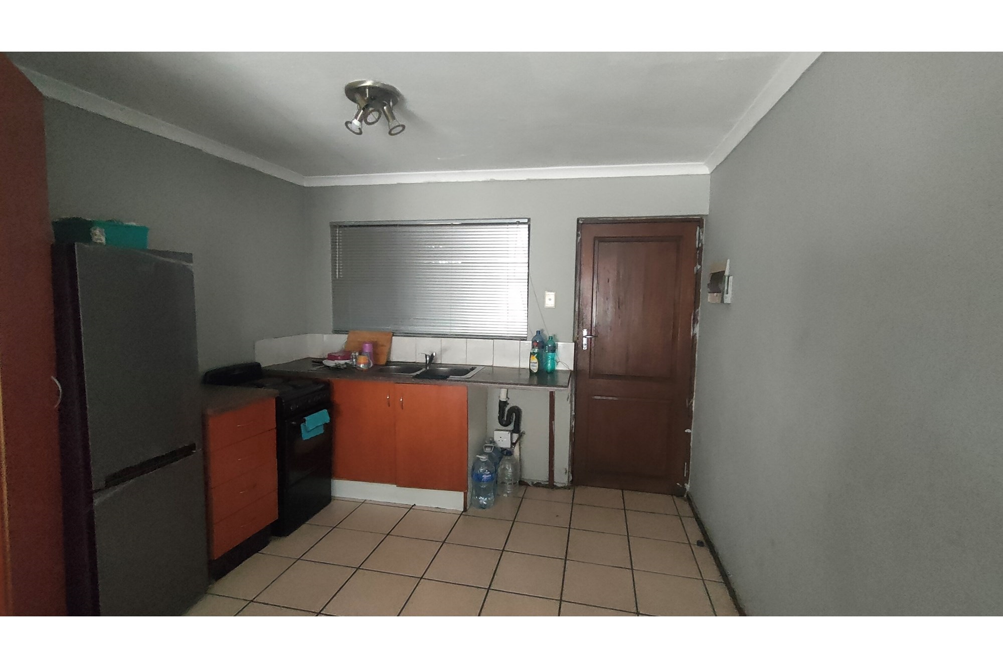 "Wheel-Chair friendly 2-Bed in Woodridge!"