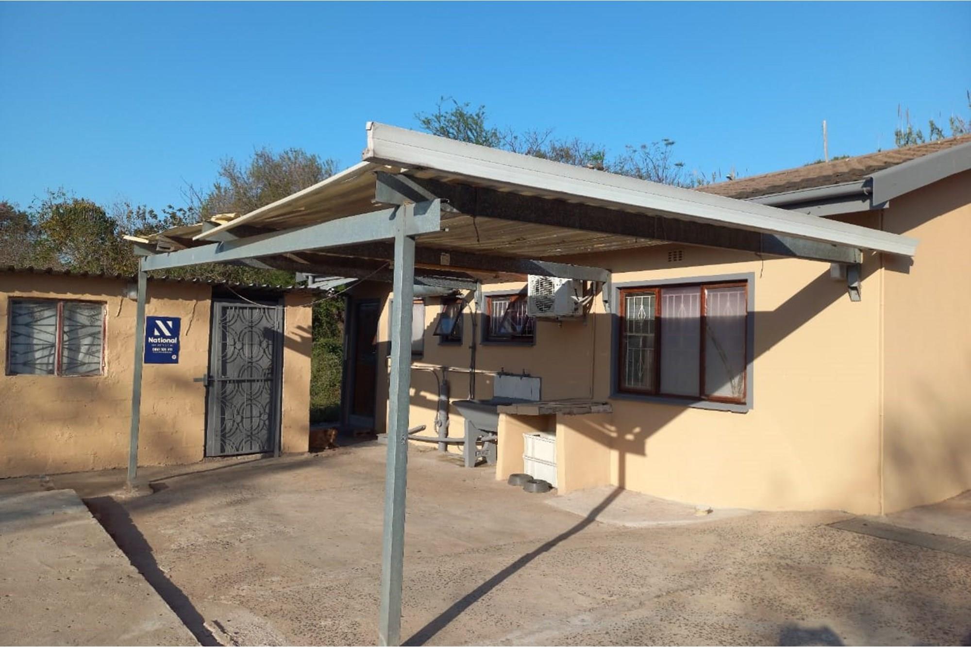 3 Bedroom House in Picturesque Tranquil Brindavan for Sale