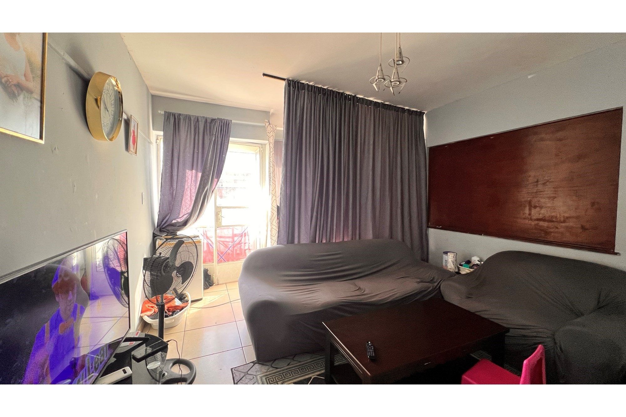 Investment Opportunity, Expand your Portfolio with this Studio Apartment for Sale in South Beach.