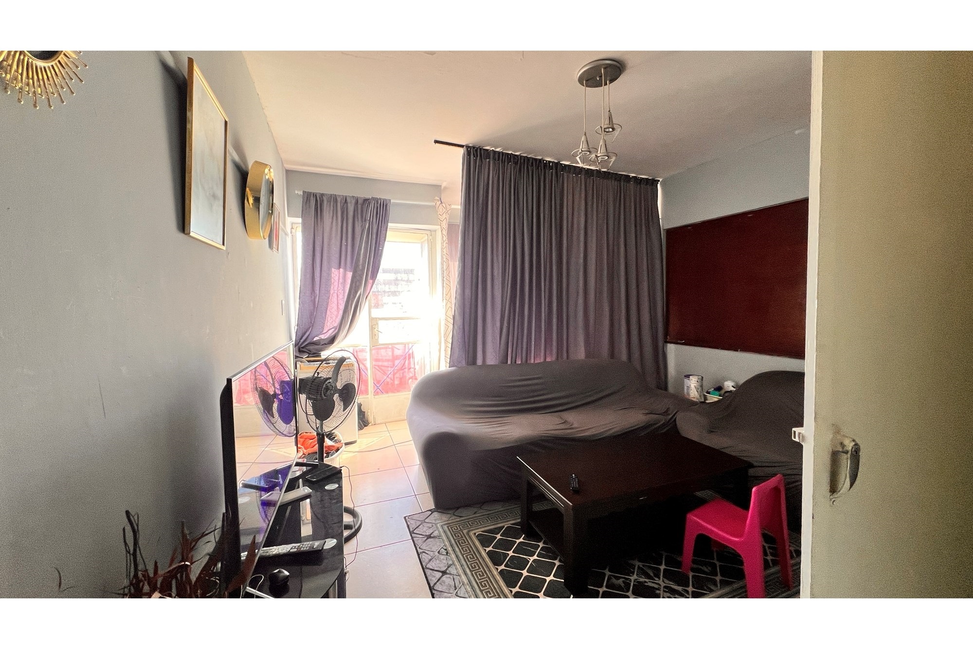 Investment Opportunity, Expand your Portfolio with this Studio Apartment for Sale in South Beach.