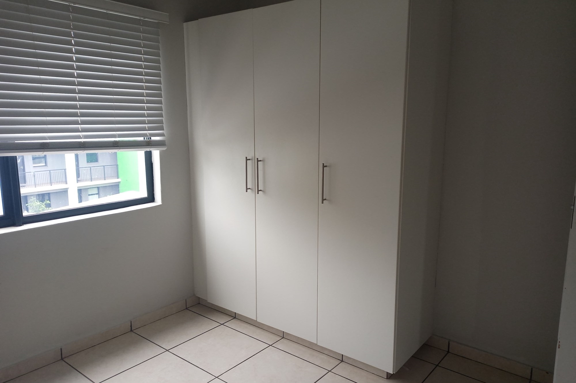 Charming 2-Bed,1 bath Vibrant Ballito area !!!