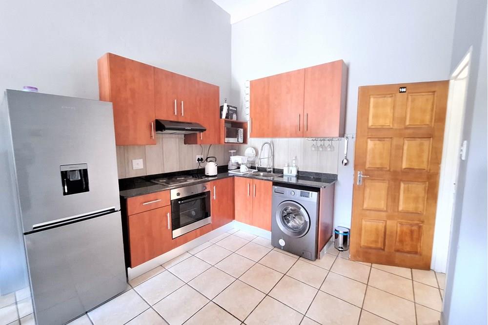 2 bedroom, 2 bathroom Apartment to Rent in Lockwood Ext 29