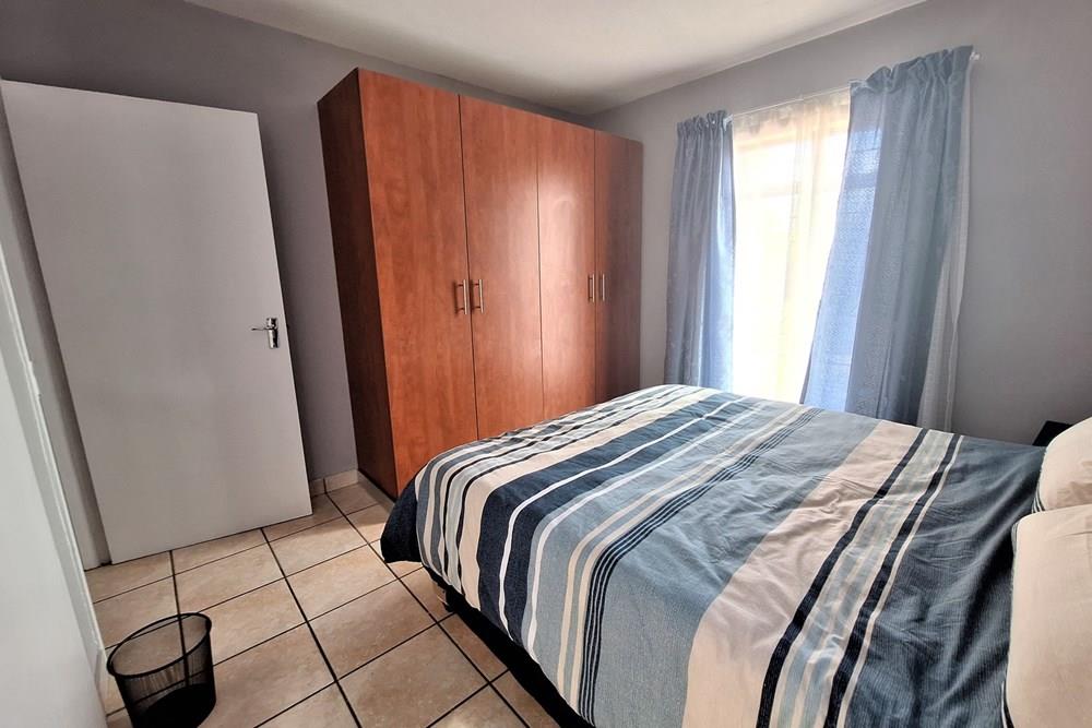 2 bedroom, 2 bathroom Apartment to Rent in Lockwood Ext 29