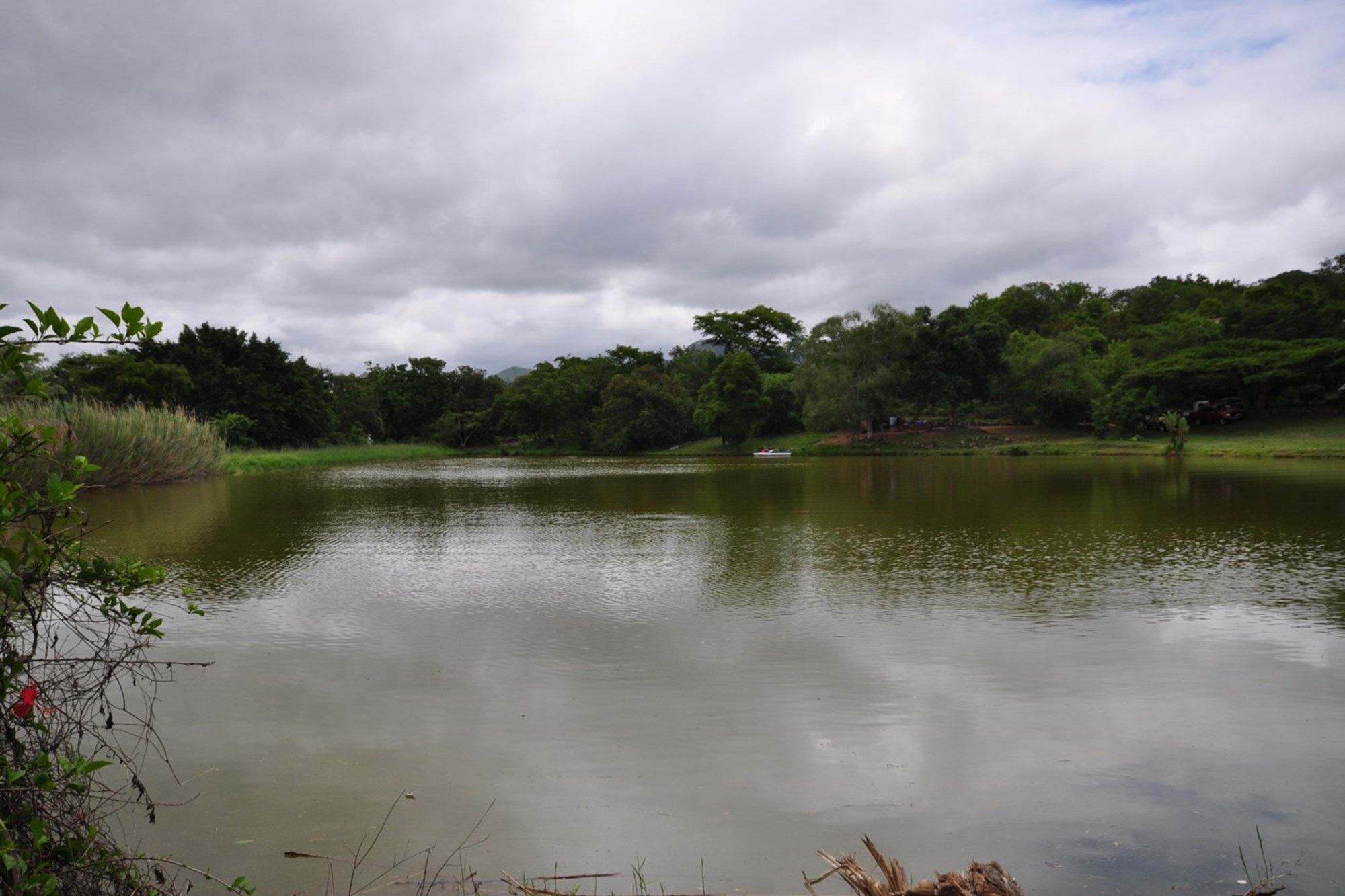 Scenic farm with hills and dam close to Karino