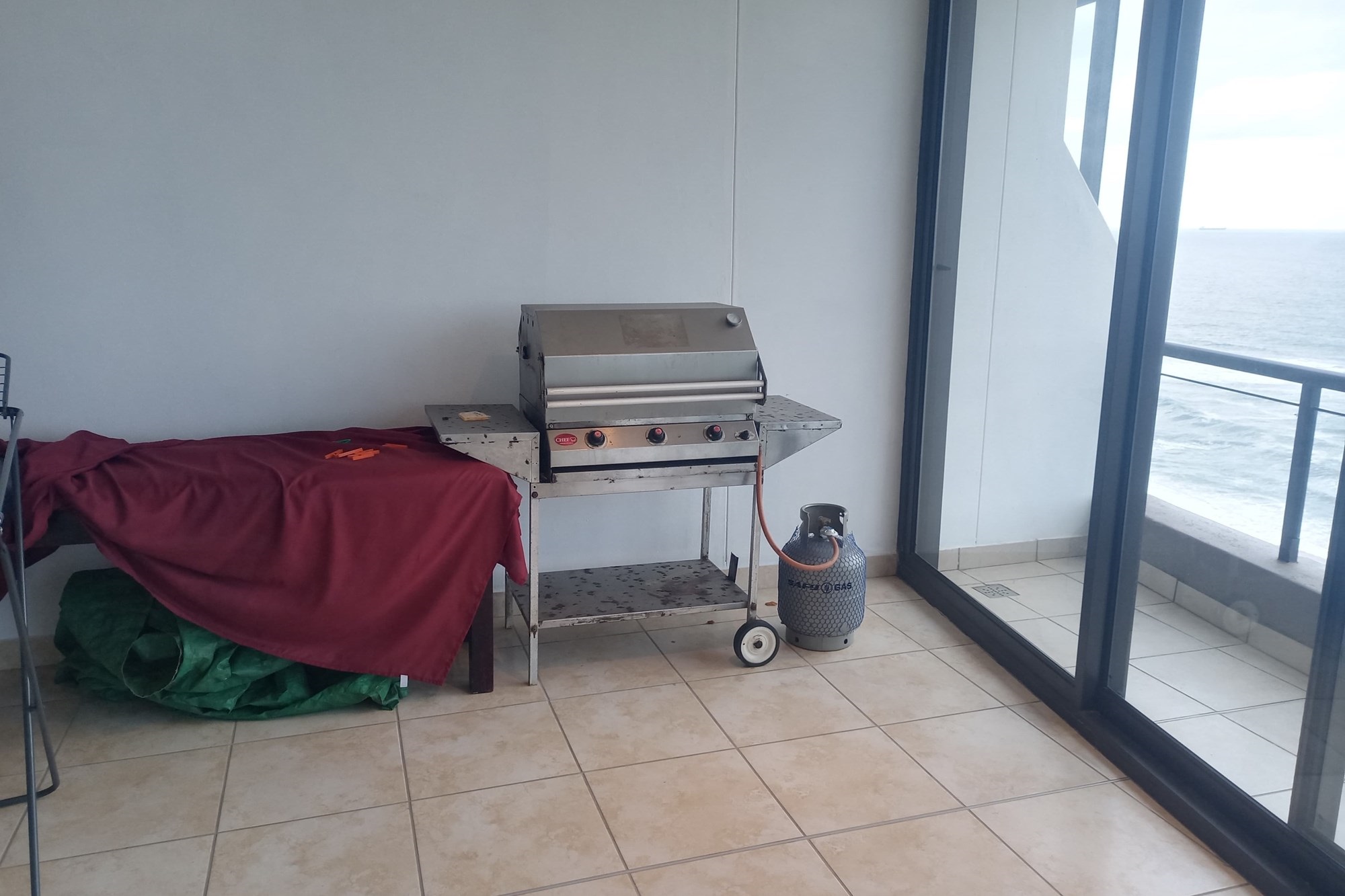 Apartment for sale in La Mercy, KwaZulu Natal, 144 m²