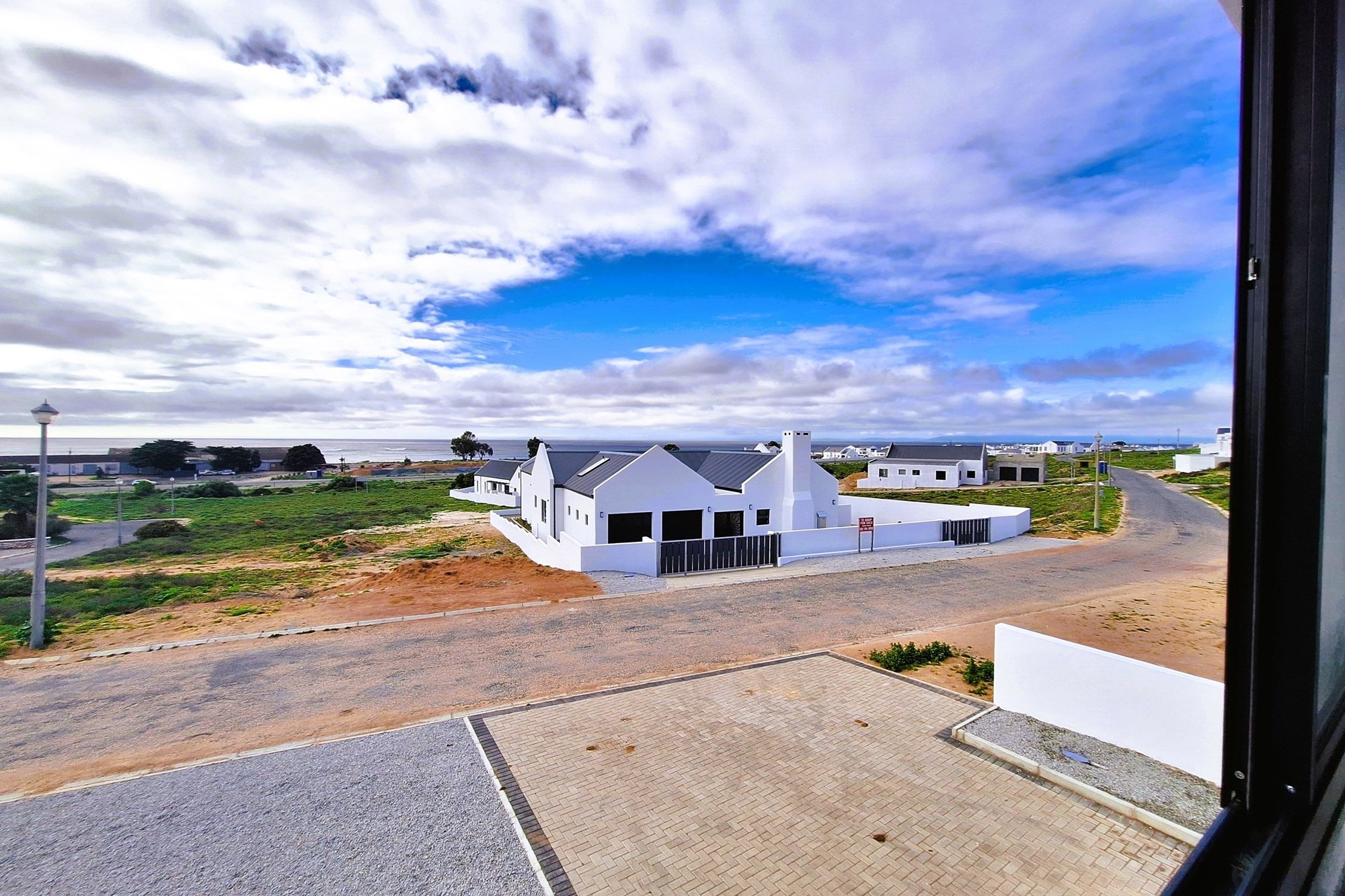 Dual-Level Coastal Home with Flatlet and Ocean Views in Da Gama Bay, St Helena Bay.