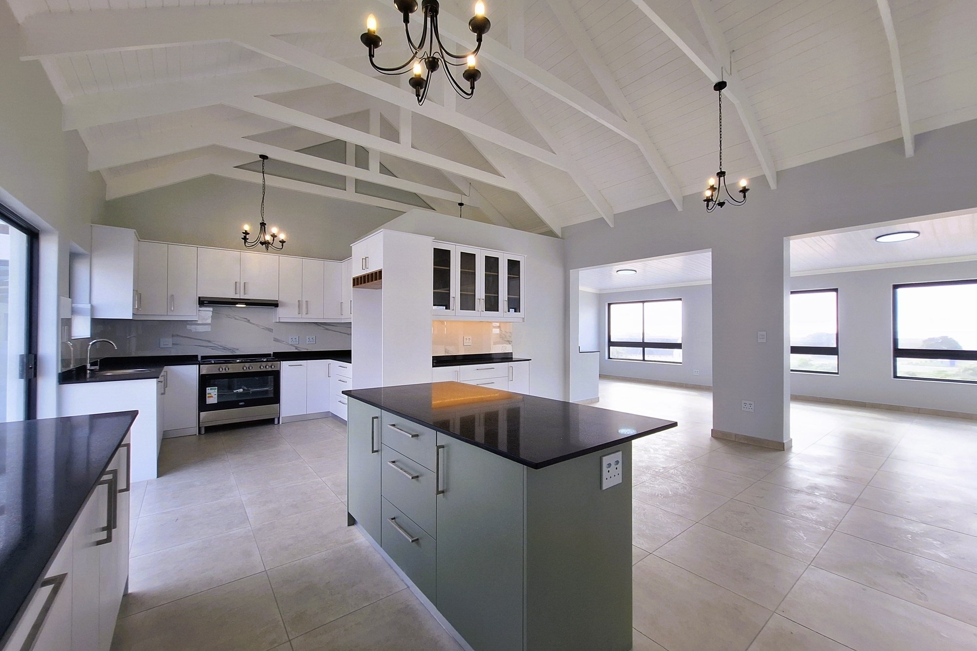 Dual-Level Coastal Home with Flatlet and Ocean Views in Da Gama Bay, St Helena Bay.