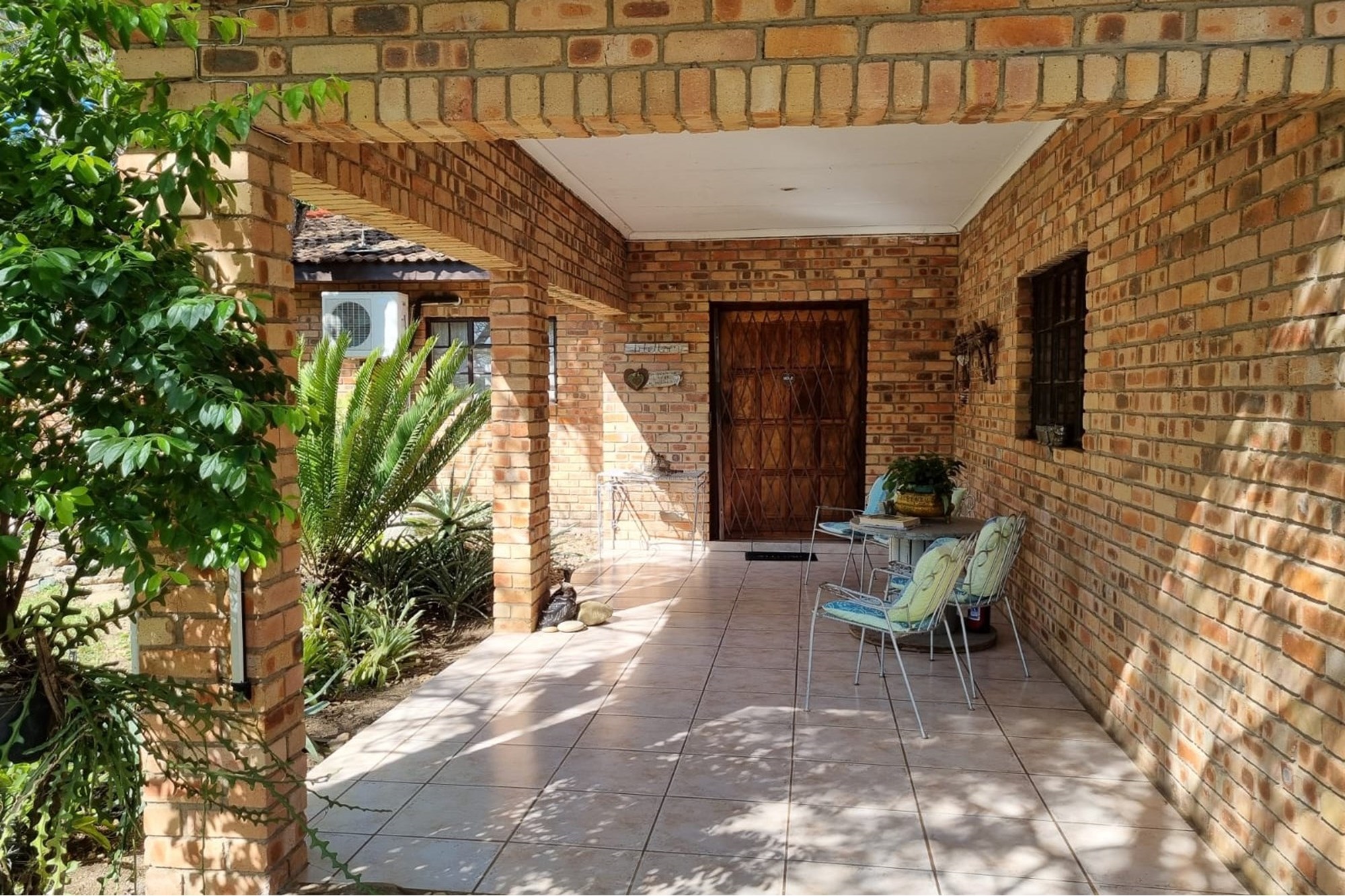 A Rare Gem in Hectorspruit - Where Style, Space and Serenity Meet