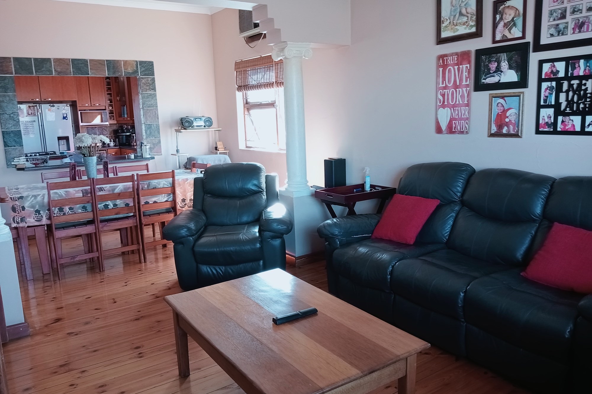 EXCEPTIONAL 3 BEDROOM HOME WITH FLATLET IN MOSEL