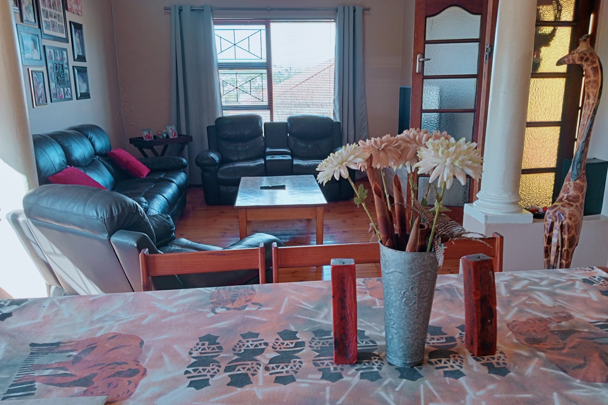 EXCEPTIONAL 3 BEDROOM HOME WITH FLATLET IN MOSEL