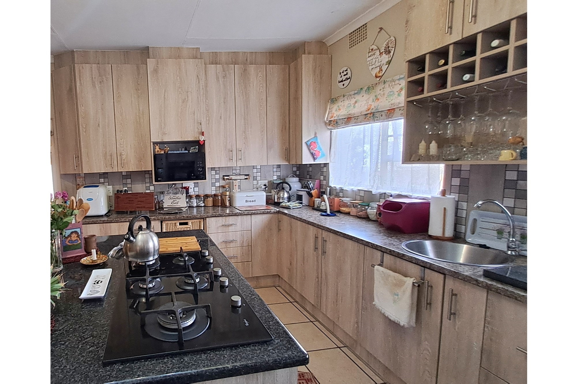 Charming, Restored Family Home with Self-Contained Guest Cottage