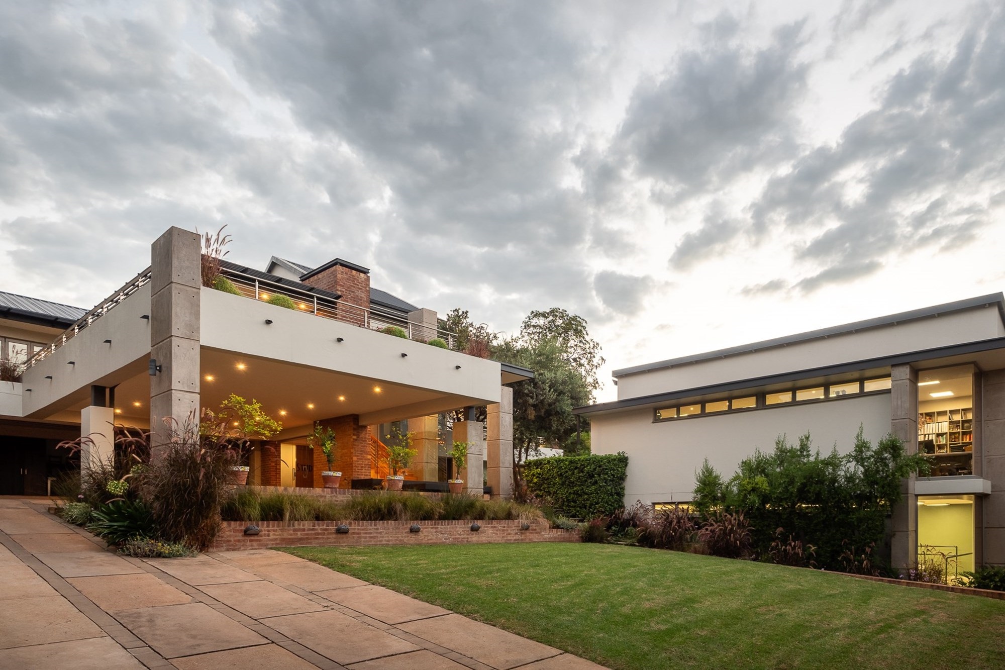 Architectural Grandeur: A Rare Waterkloof Legacy