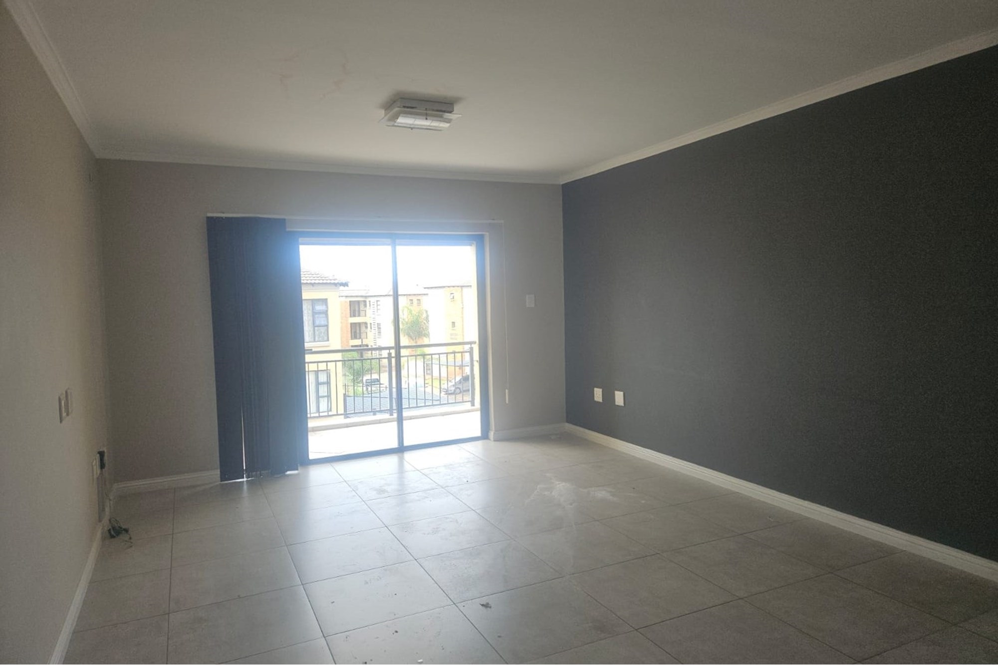 Modern Three-Bedroom Apartment in Secure Complex