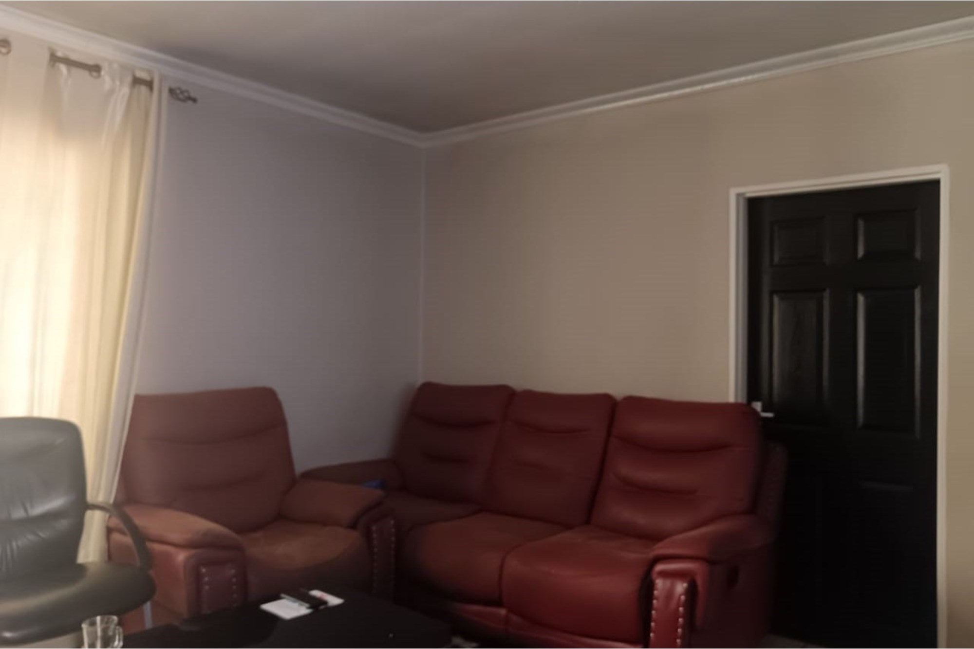 "Stylish 2-Bed Apartment in Jabulani for Sale"