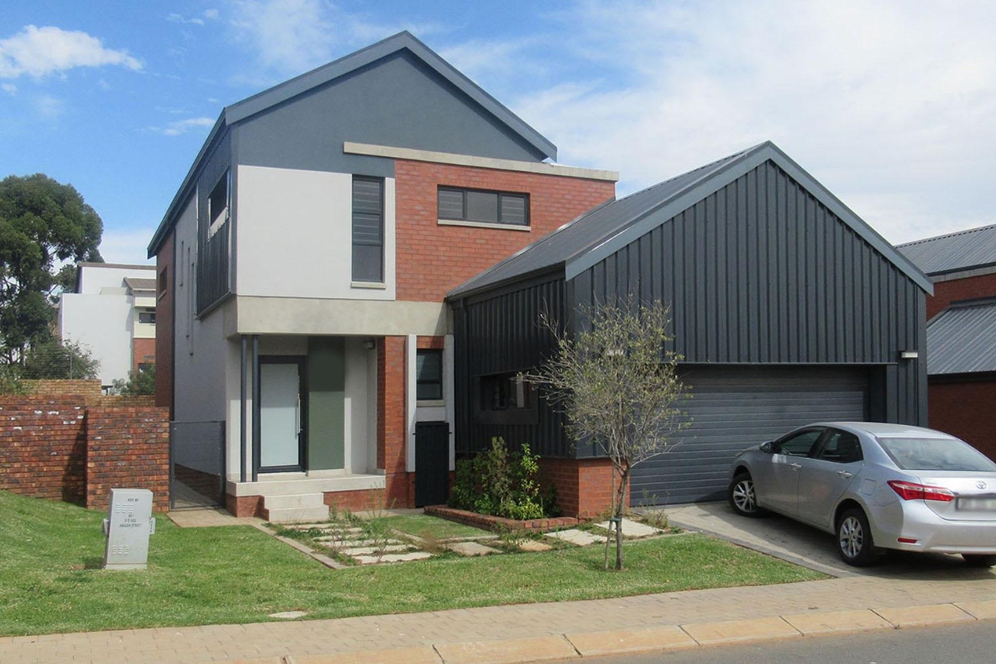 House for sale in Zandspruit, Roodepoort, 112 m²