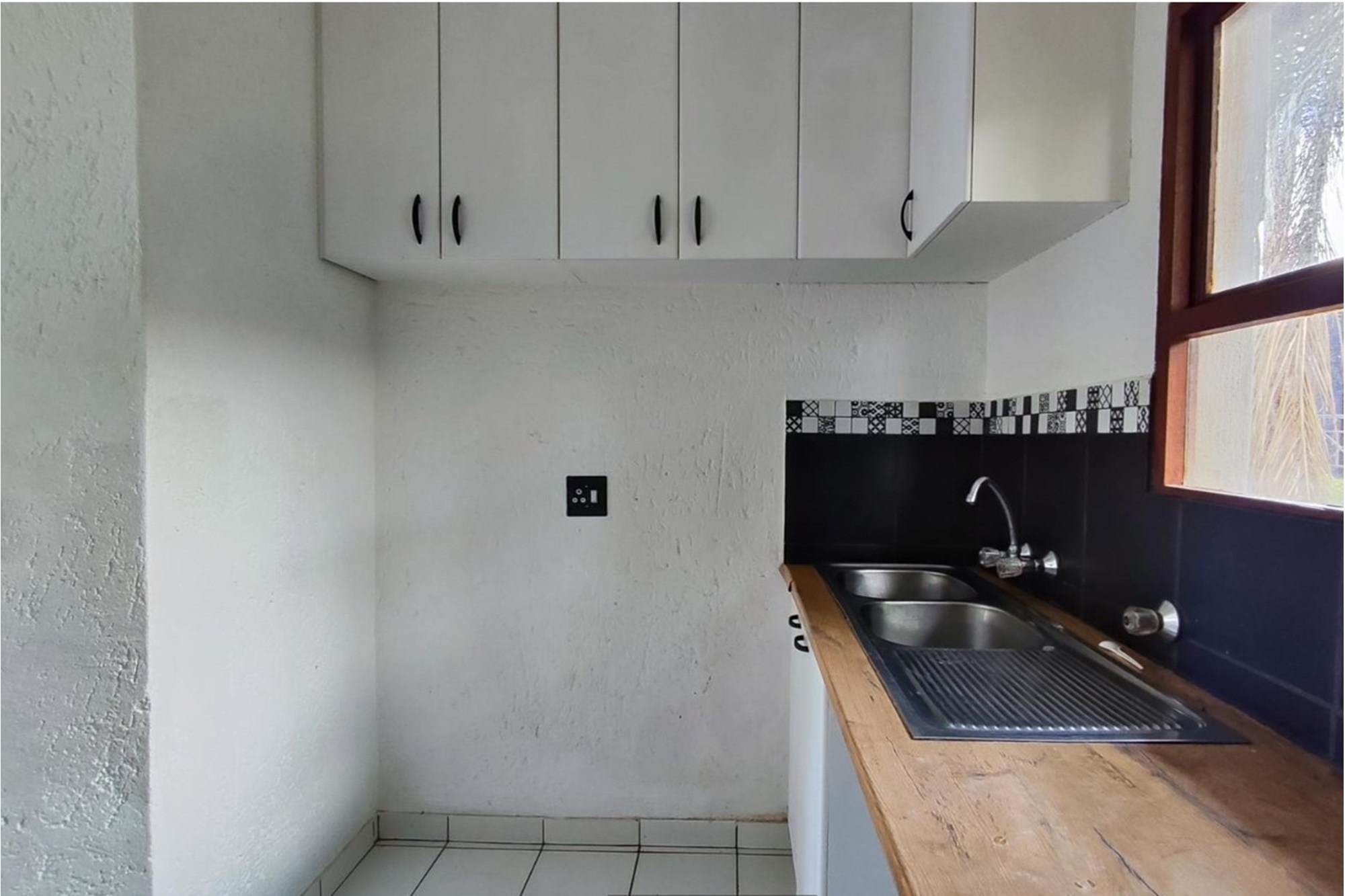 "Modern Living in Rynfield AH: 2-Bed Apartment"