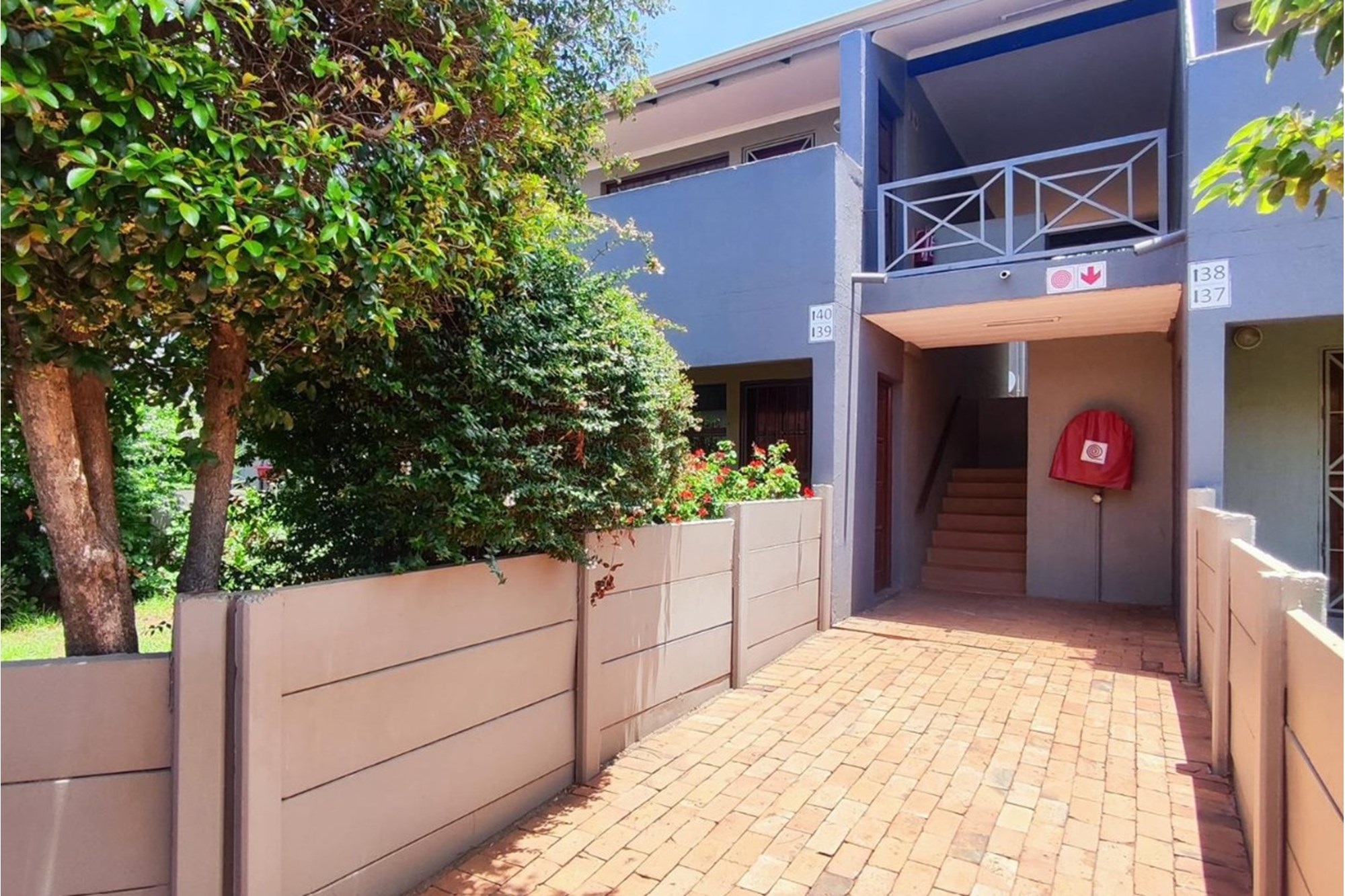 "Modern Living in Rynfield AH: 2-Bed Apartment"