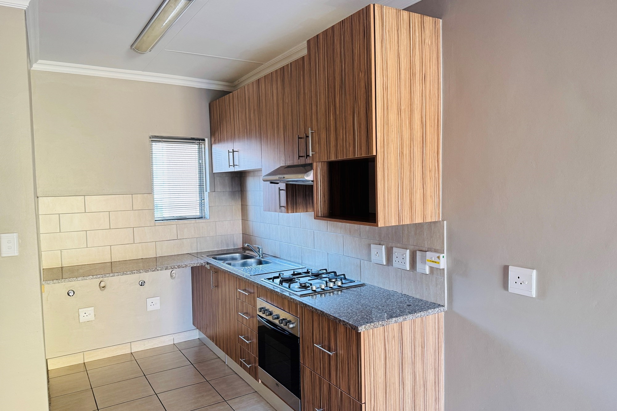 3 Bed,2 bath apartment for rent in Noordwyk