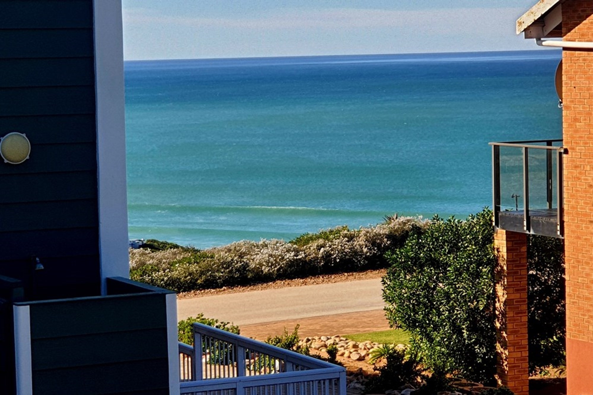 A Handcrafted Log Home Masterpiece in Boggomsbaai