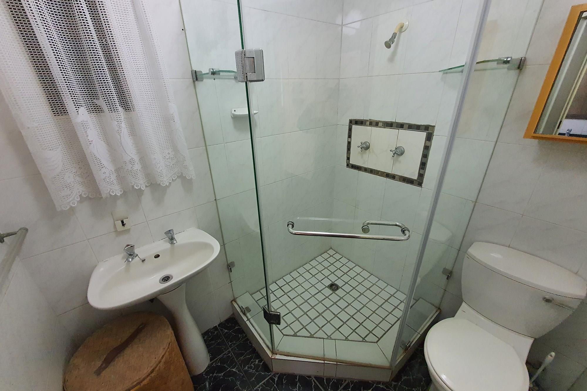 "Tranquil oceanview living in Manaba Beach" Long term rental from 1 October 2025