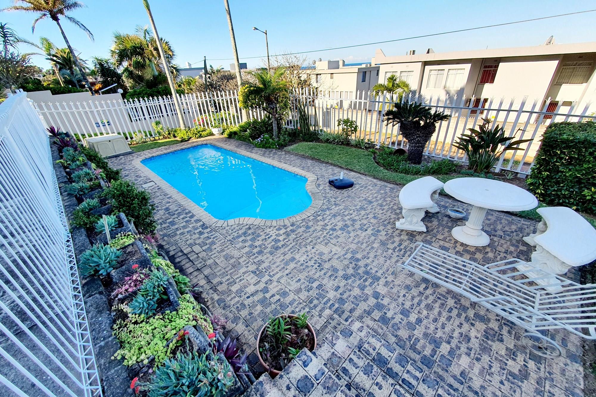 "Tranquil oceanview living in Manaba Beach" Long term rental from 1 October 2025