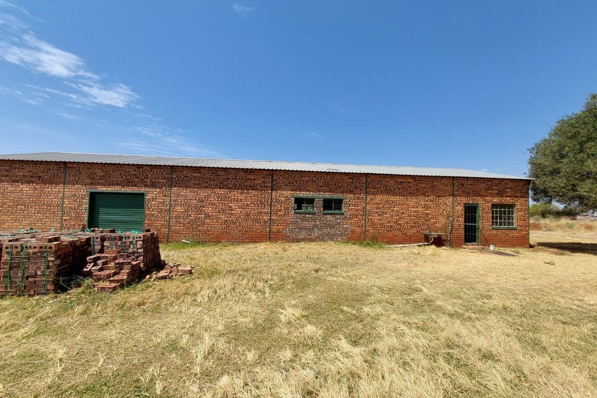 Agricultural smallholding with an abundance of water for sale near Bela Bela