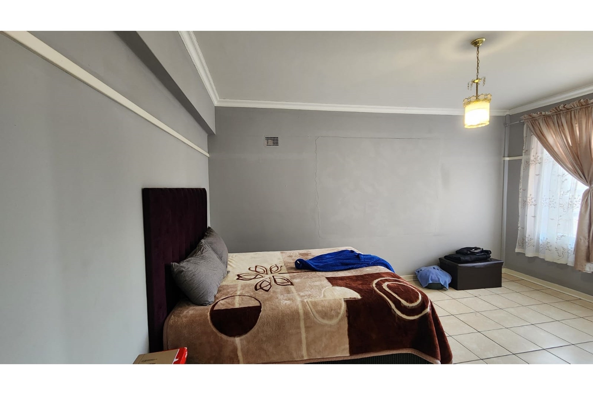 Charming 2-Bedroom Apartment for Sale in Springs Central