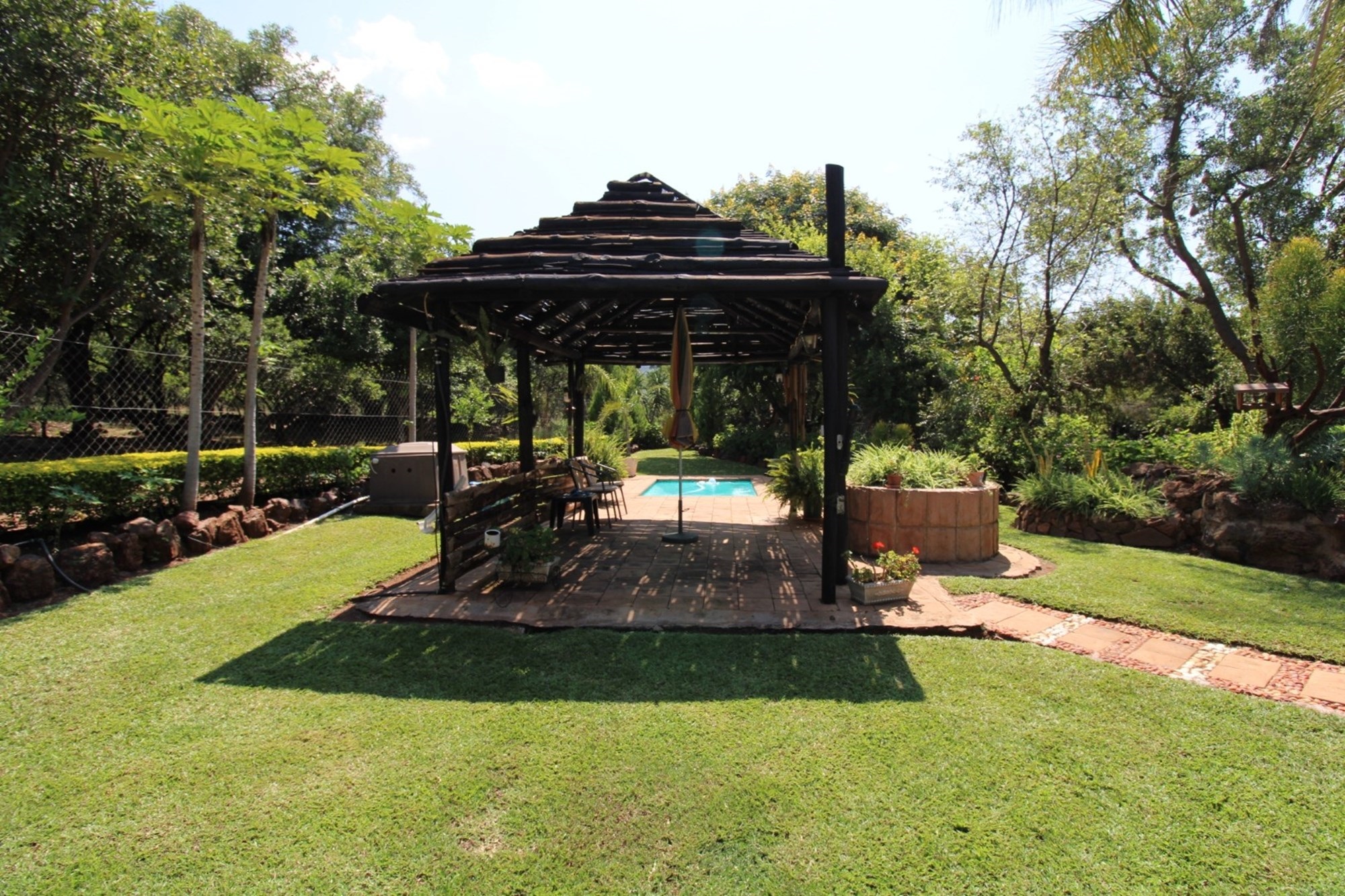 21,5 Ha farm near Bela-Bela with spectacular views. Income Generating. Pet Friendly