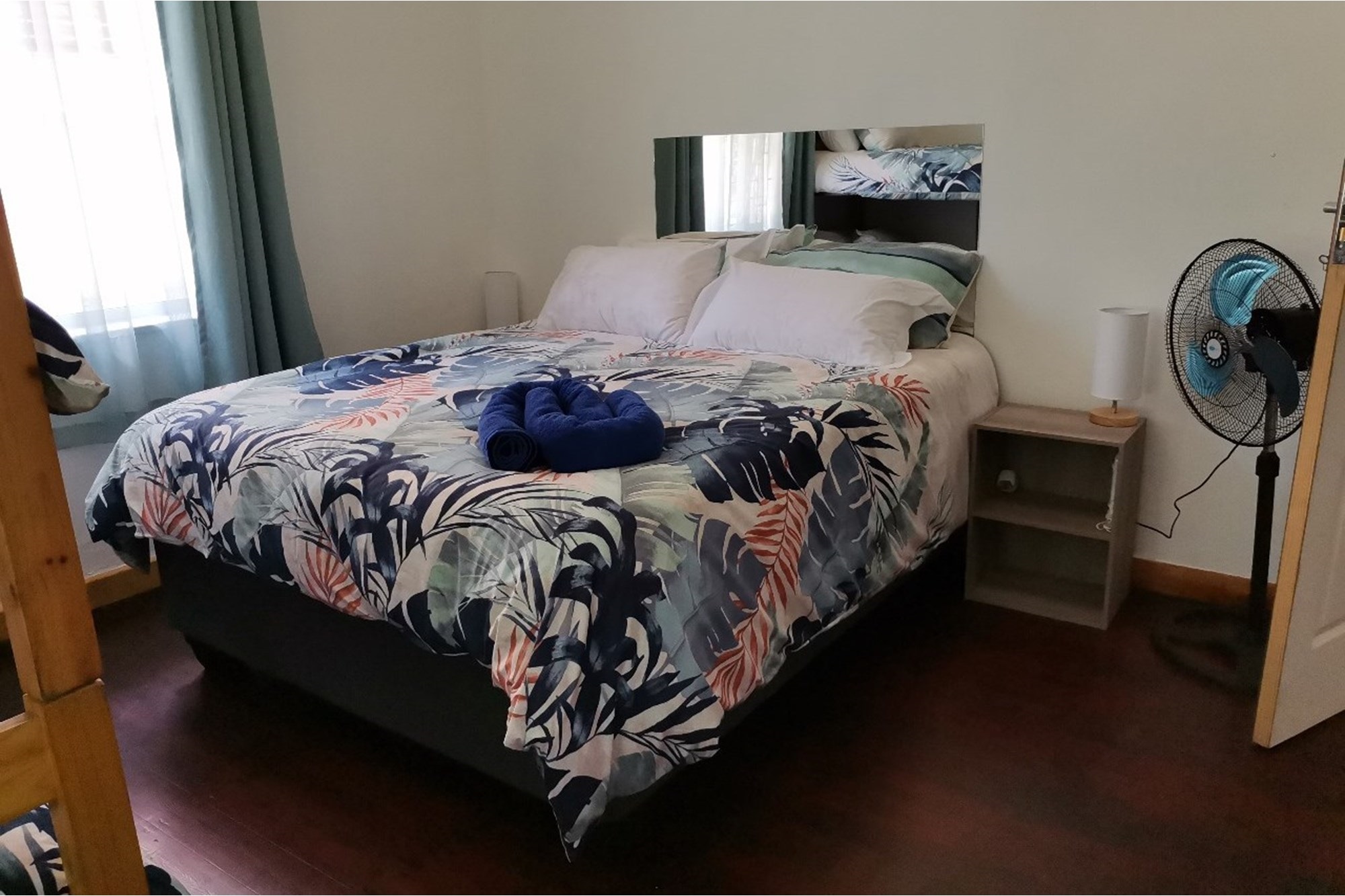 House for sale in Winklespruit, Kingsburgh, KwaZulu Natal, 1092 m²