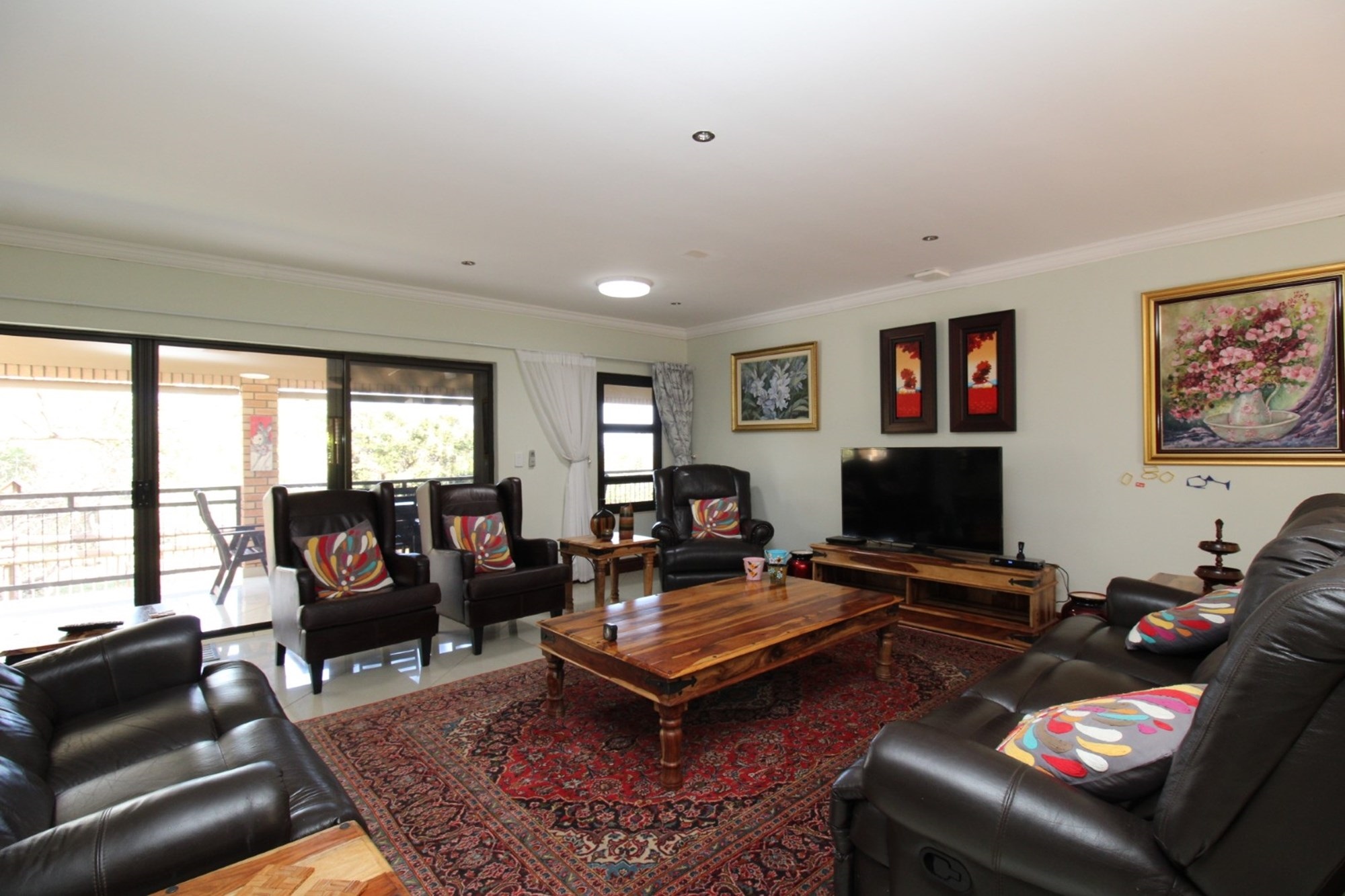 Verloren Estate - 3 to 4 Bedroom house with spectacular views - PET FRIENDLY