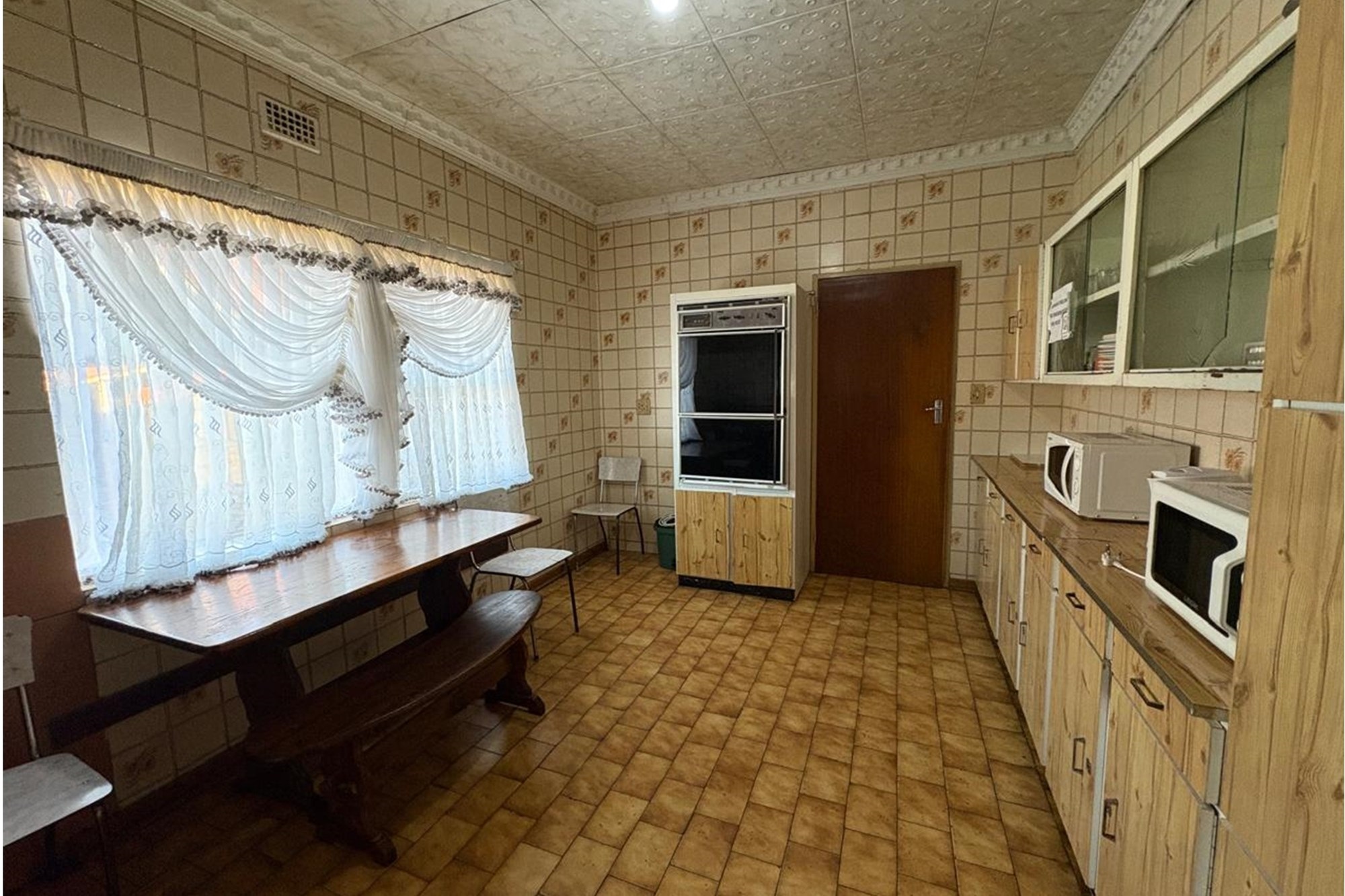 House for sale in Volksrust, 1153 m²