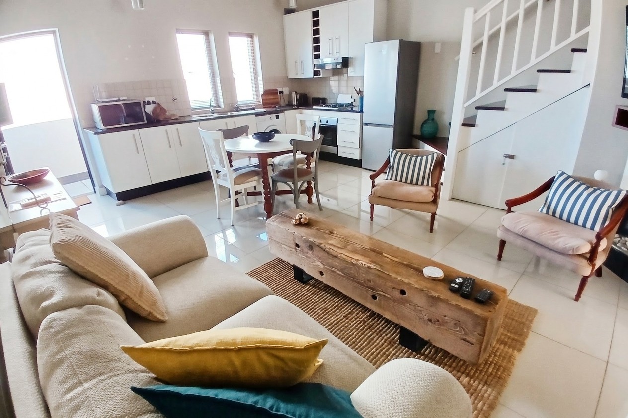 Apartment for rent in Knysna Central, Knysna, 20 Lagoon Terrace, 16 Gordon Street, Knysna Central, Knysna, Western Cape, 75 m²