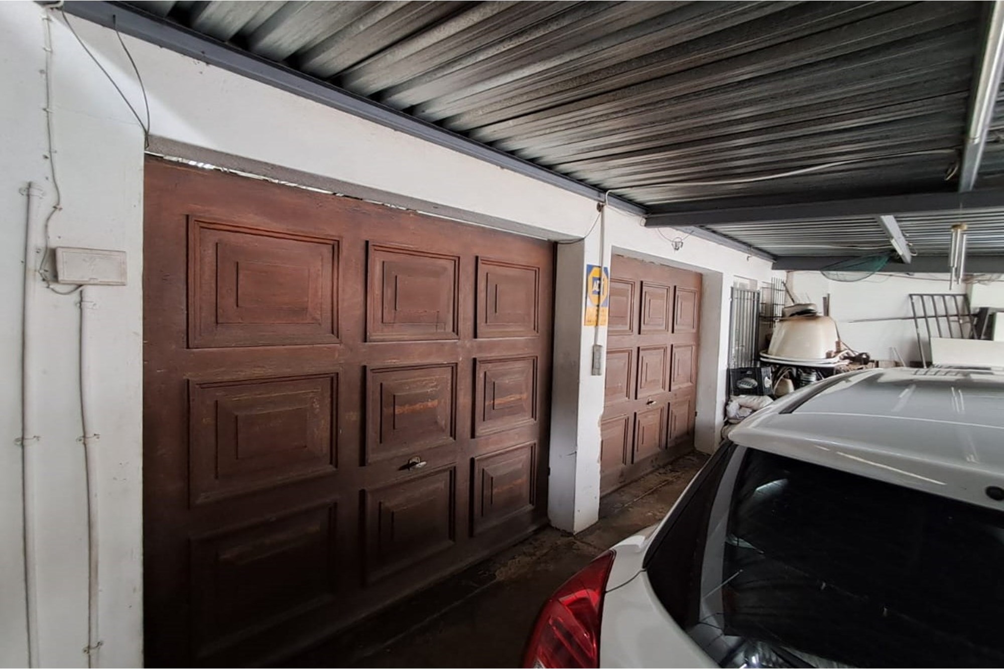 **FOR SALE: 4-BEDROOM HOUSE in Kensington, Johannesburg**