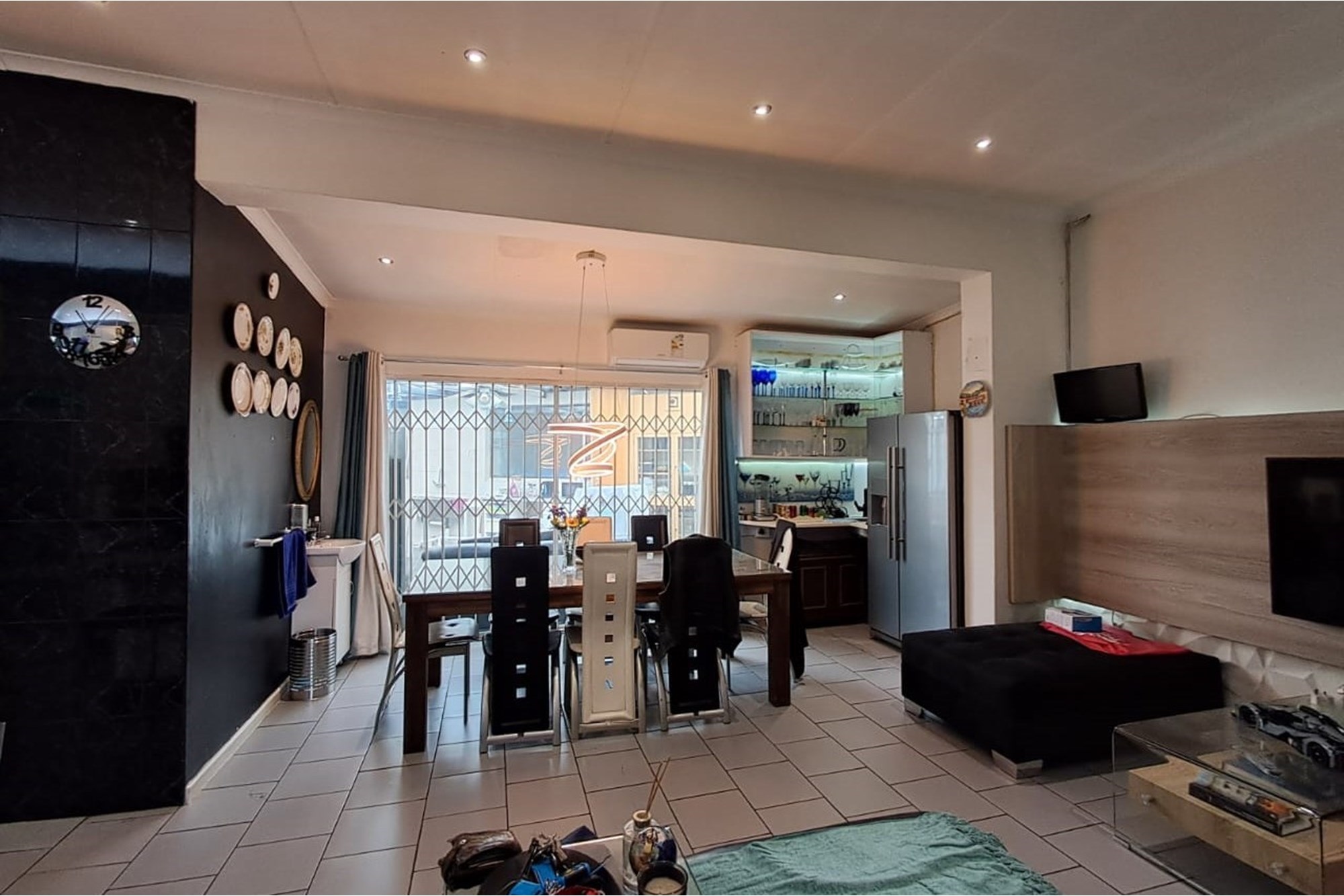 **FOR SALE: 4-BEDROOM HOUSE in Kensington, Johannesburg**