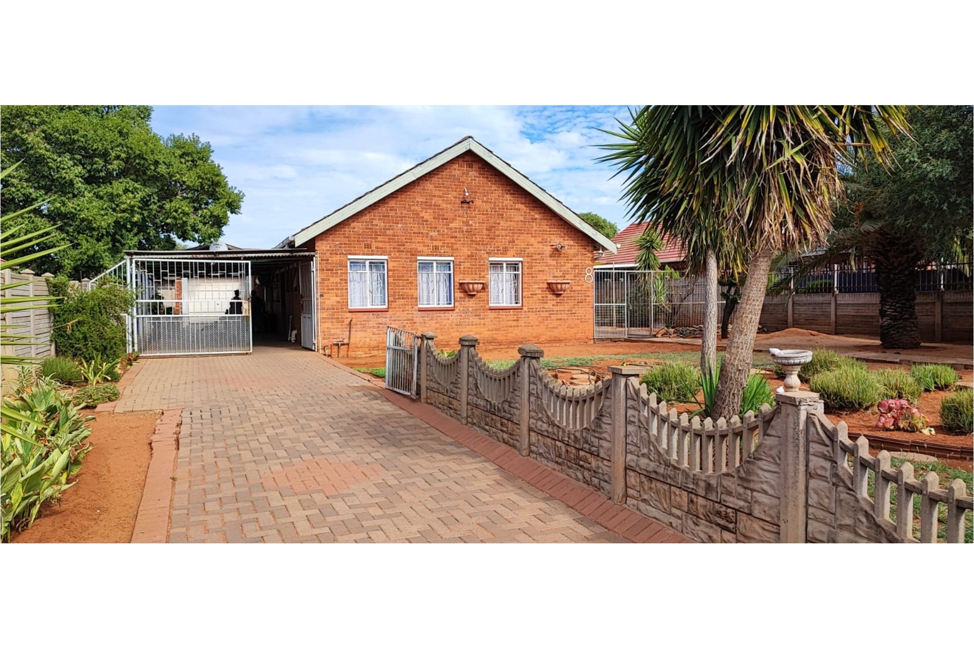 House for sale in Beaconsfield, Kimberley