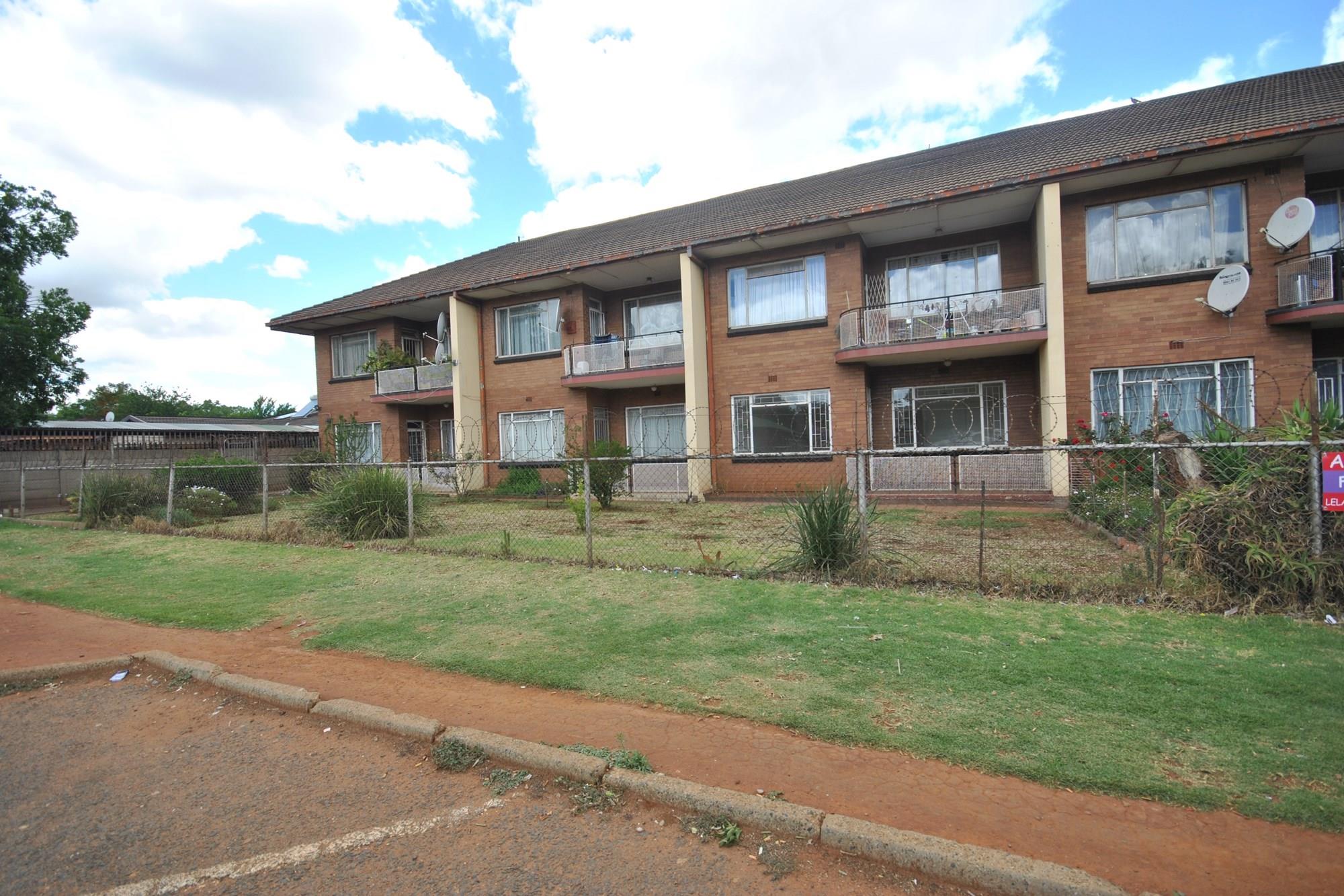 Bachelor unit for sale - Vanderbijlpark