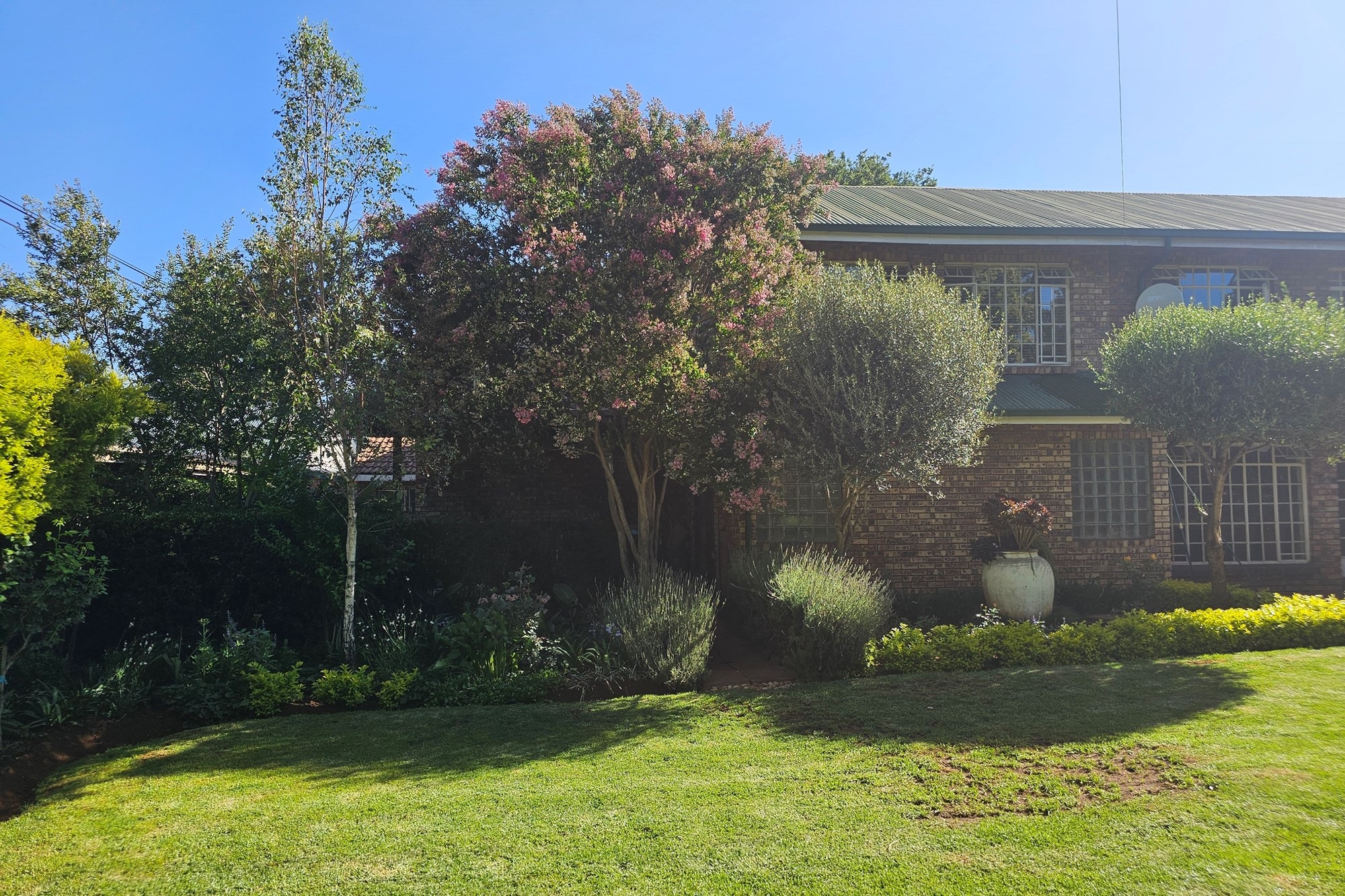 Two in one, exceptional home with many options. A place to put your heart on.