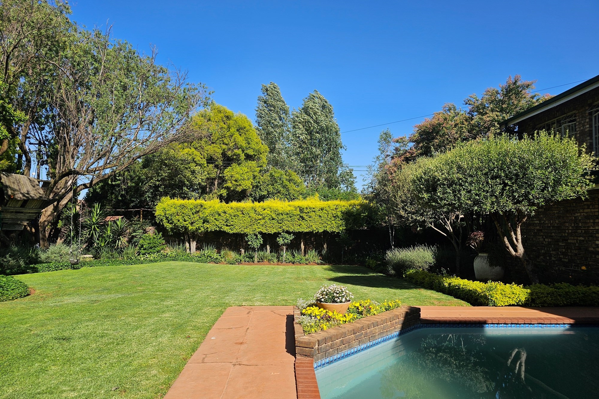Two in one, exceptional home with many options. A place to put your heart on.