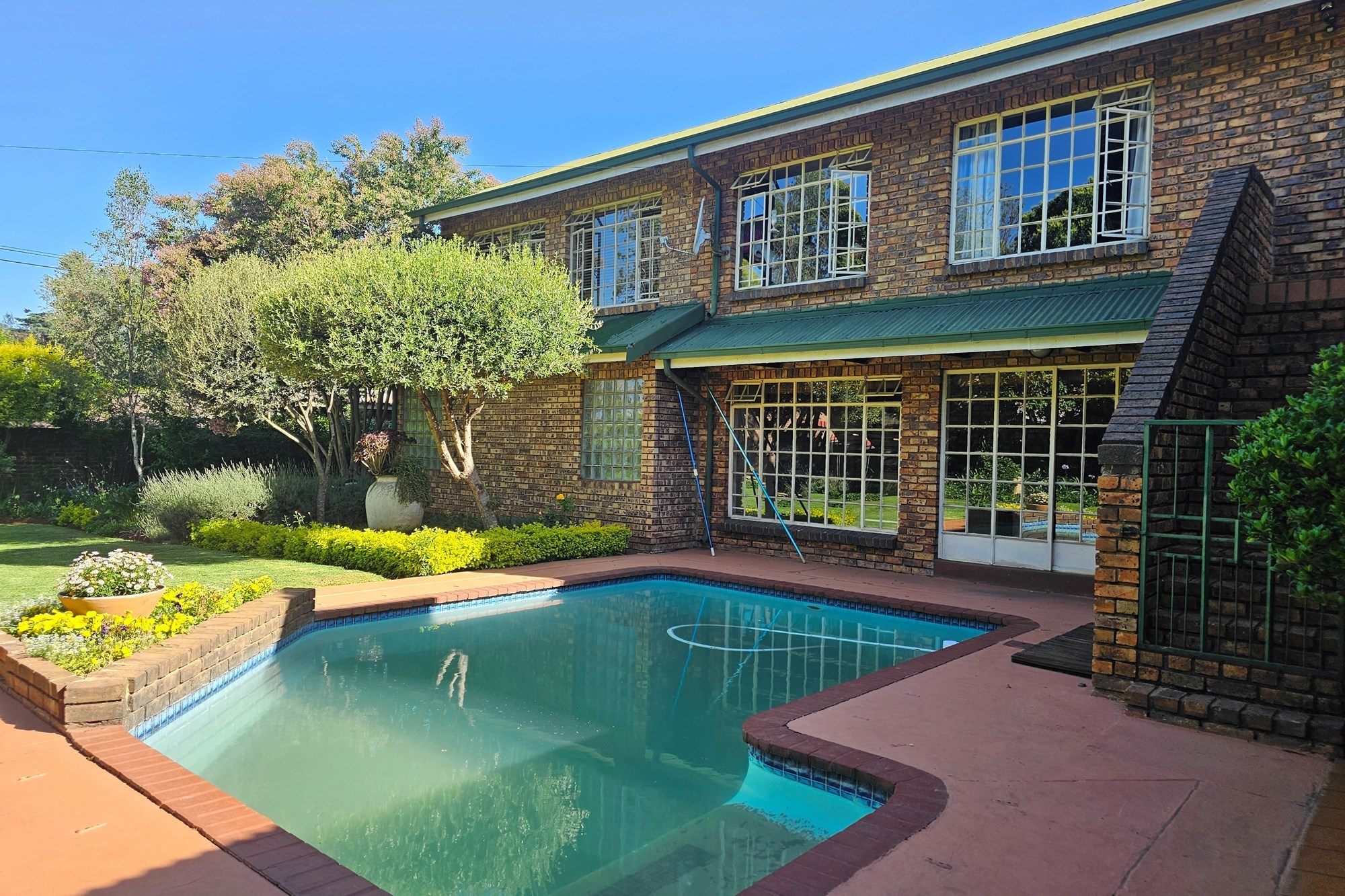 Two in one, exceptional home with many options. A place to put your heart on.
