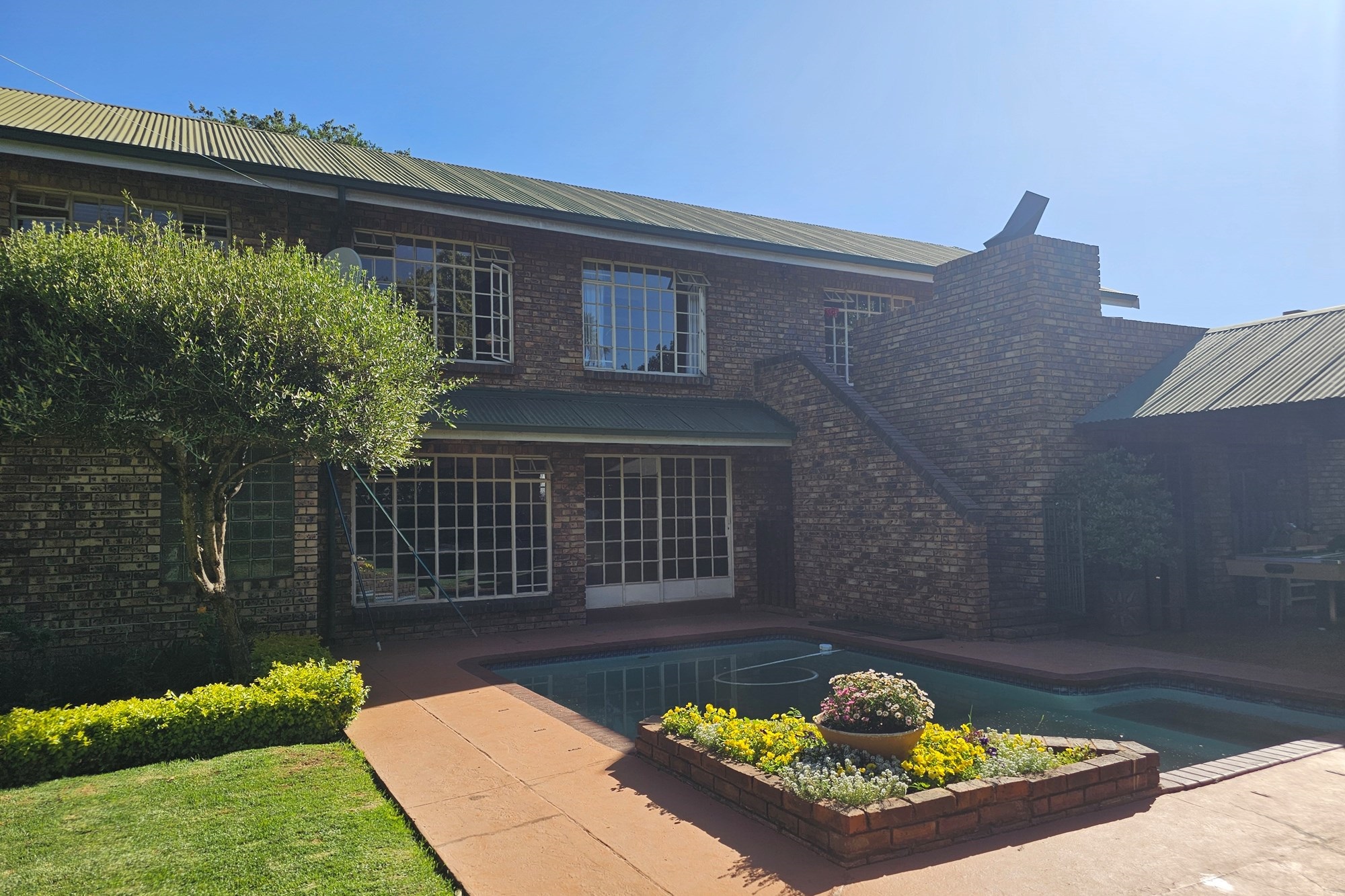 Two in one, exceptional home with many options. A place to put your heart on.