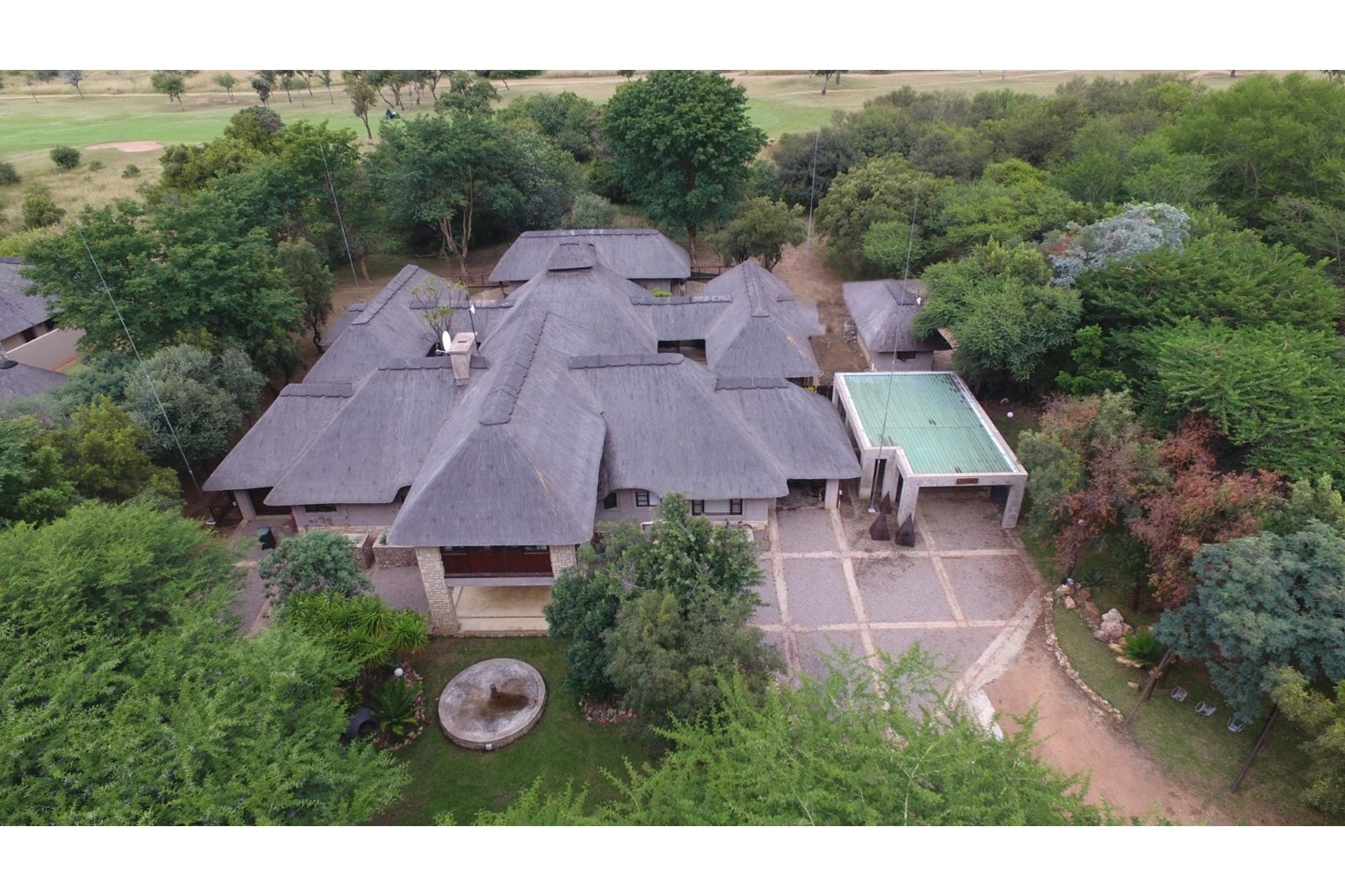 Lodge For Sale in Zebula Golf Estate, Bela Bela