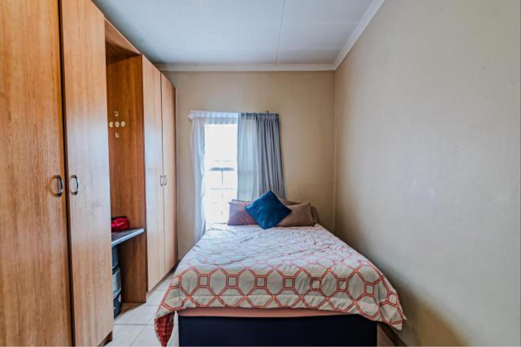 3 Bedroom Home for Sale- Olievenhoutbosch