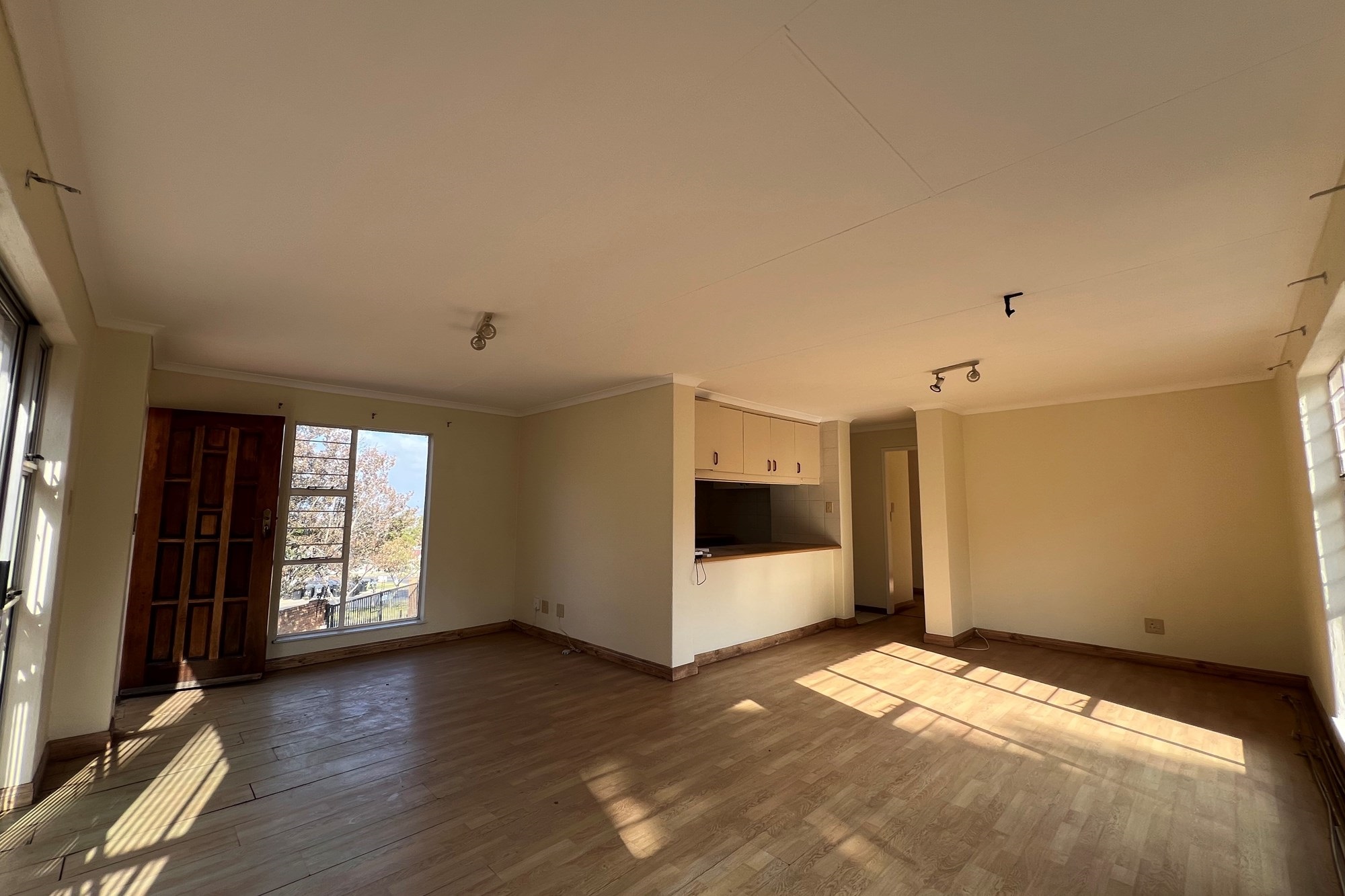 Apartment for sale in Halfway Gardens, Midrand, 87 m²