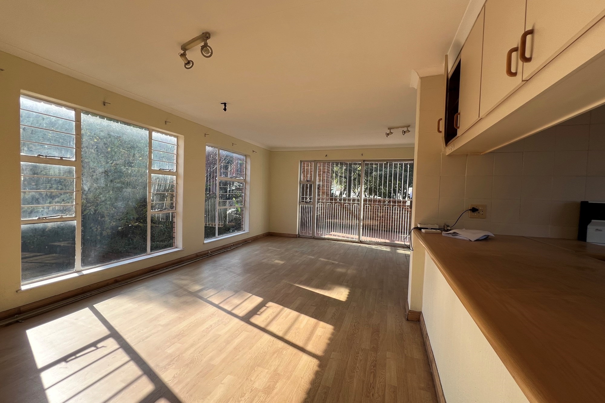 Apartment for sale in Halfway Gardens, Midrand, 87 m²