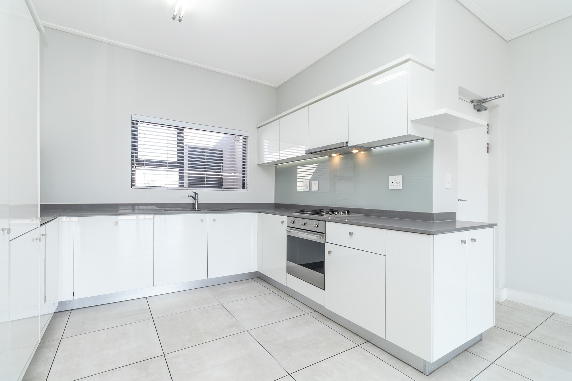 Apartment for rent in The Polofields, Waterfall, Midrand, 113 m²