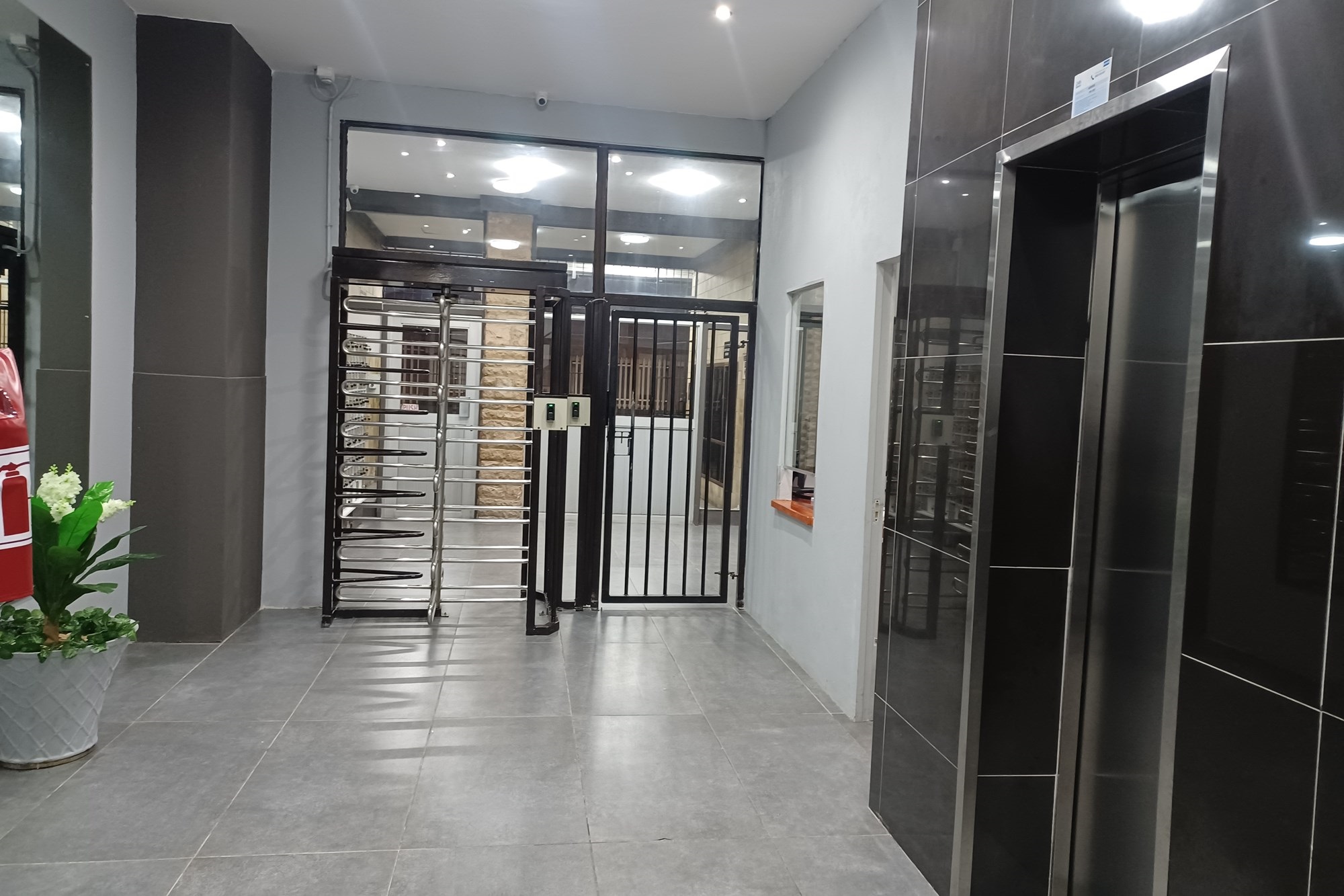 Apartment for sale in Esplanade, Durban, KwaZulu Natal