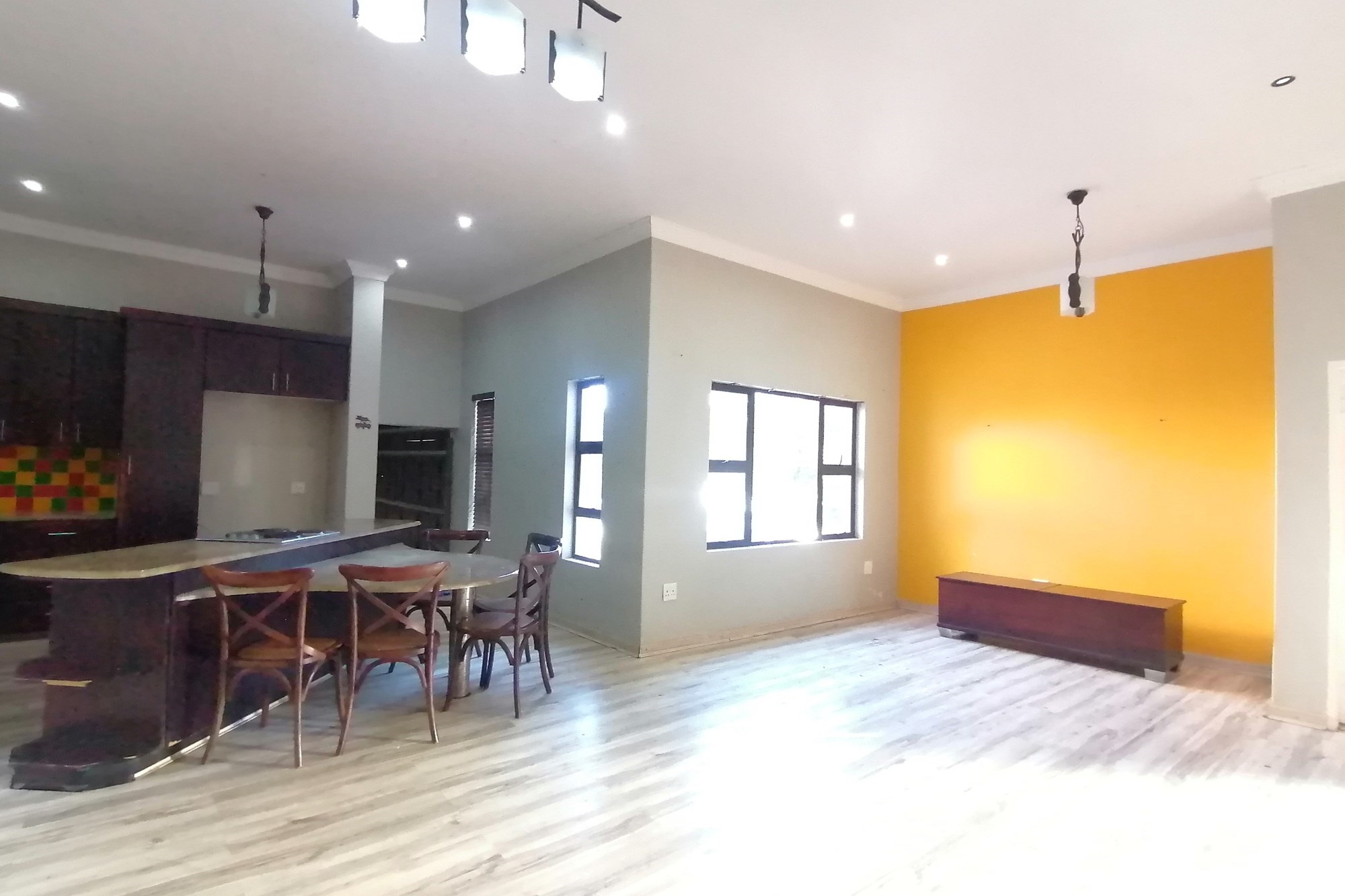 House for sale in St Michaels On Sea, Margate, KwaZulu Natal, 13 Uvongo Drive, St Michaels On Sea, Margate, KwaZulu Natal, 300 m²