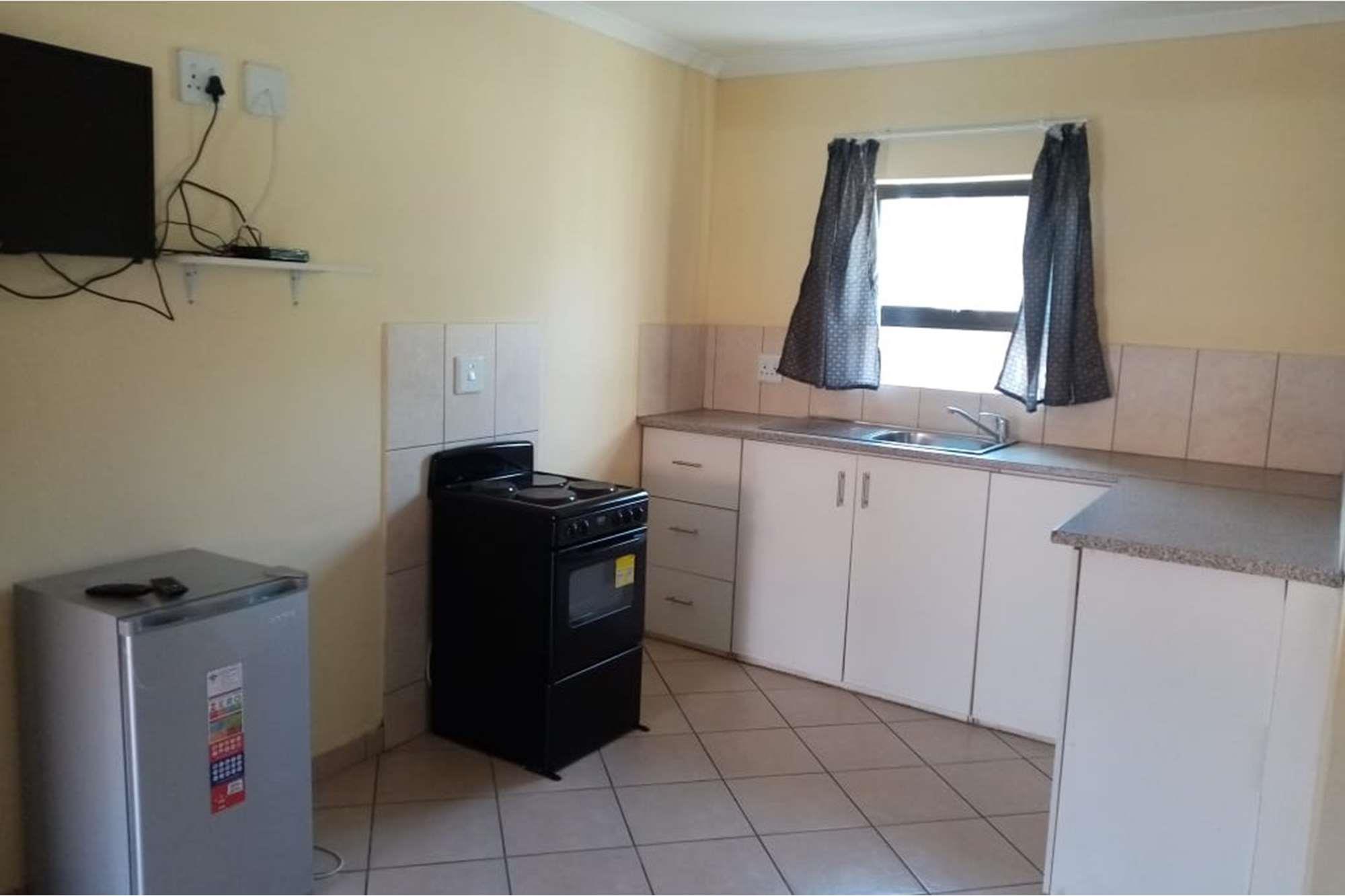Furnished Bachelor Units near Bronkhorstspruit Mall