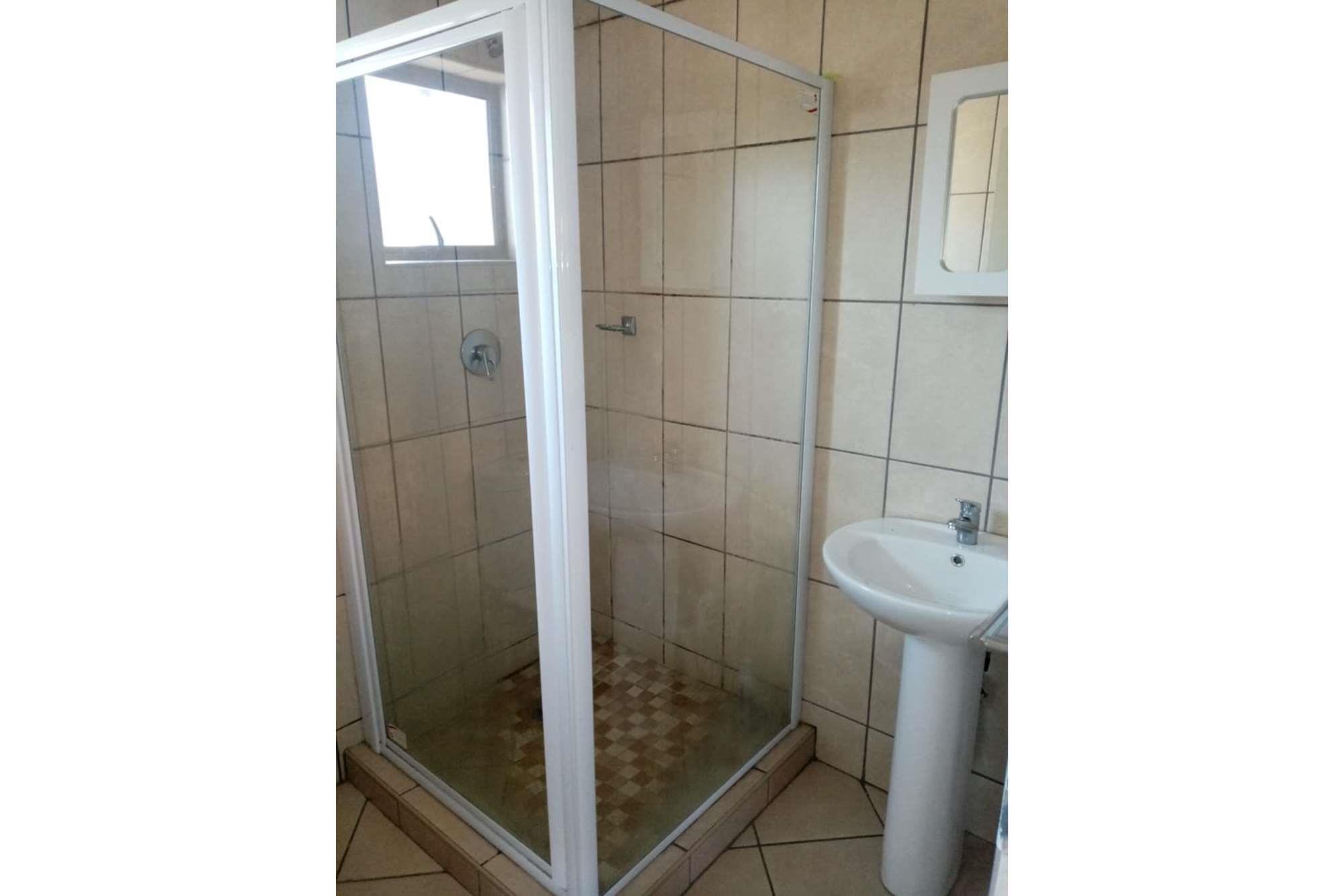 Furnished Bachelor Units near Bronkhorstspruit Mall