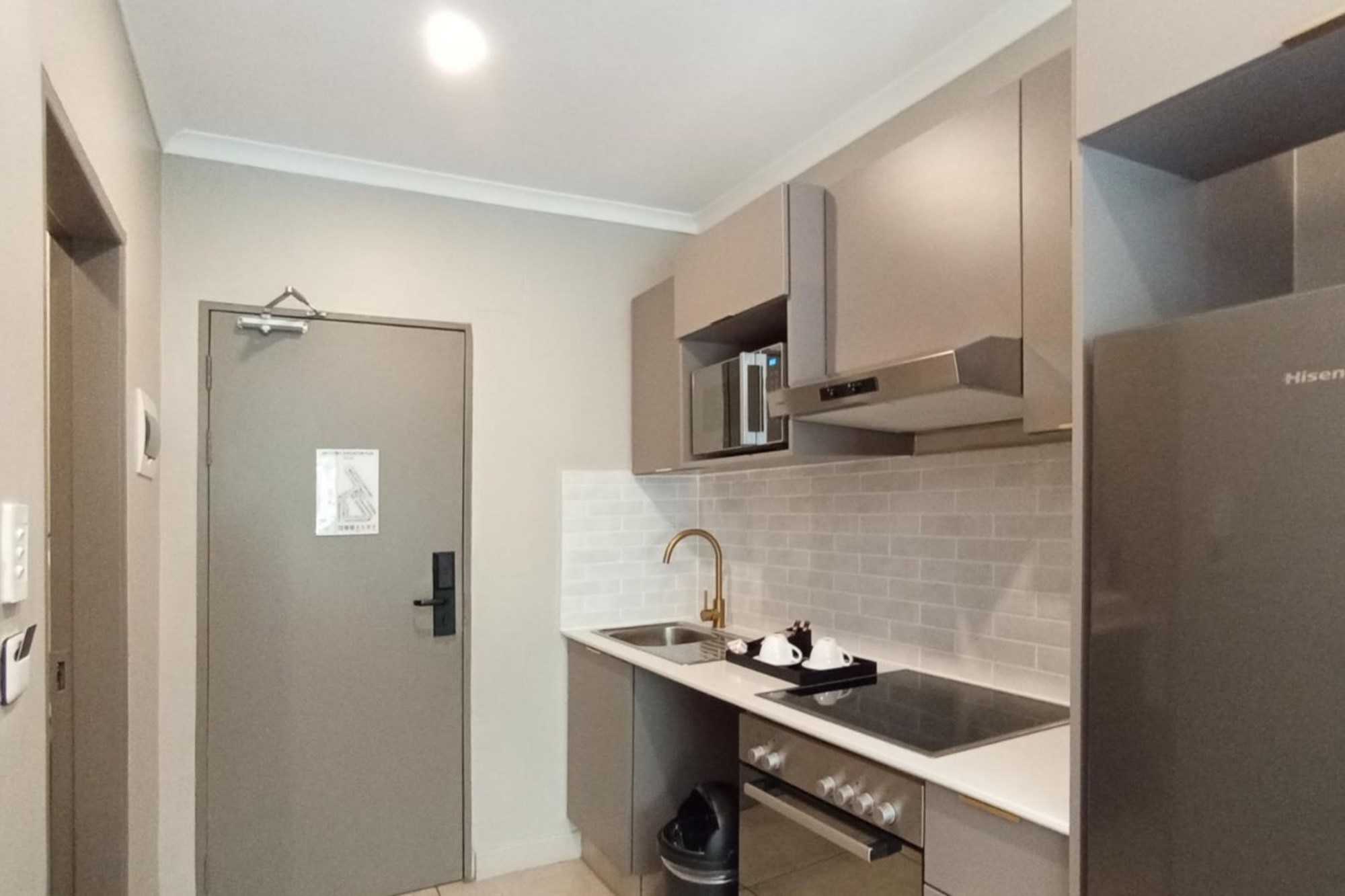 Apartment for sale in Sandown, Sandton, 24 m²